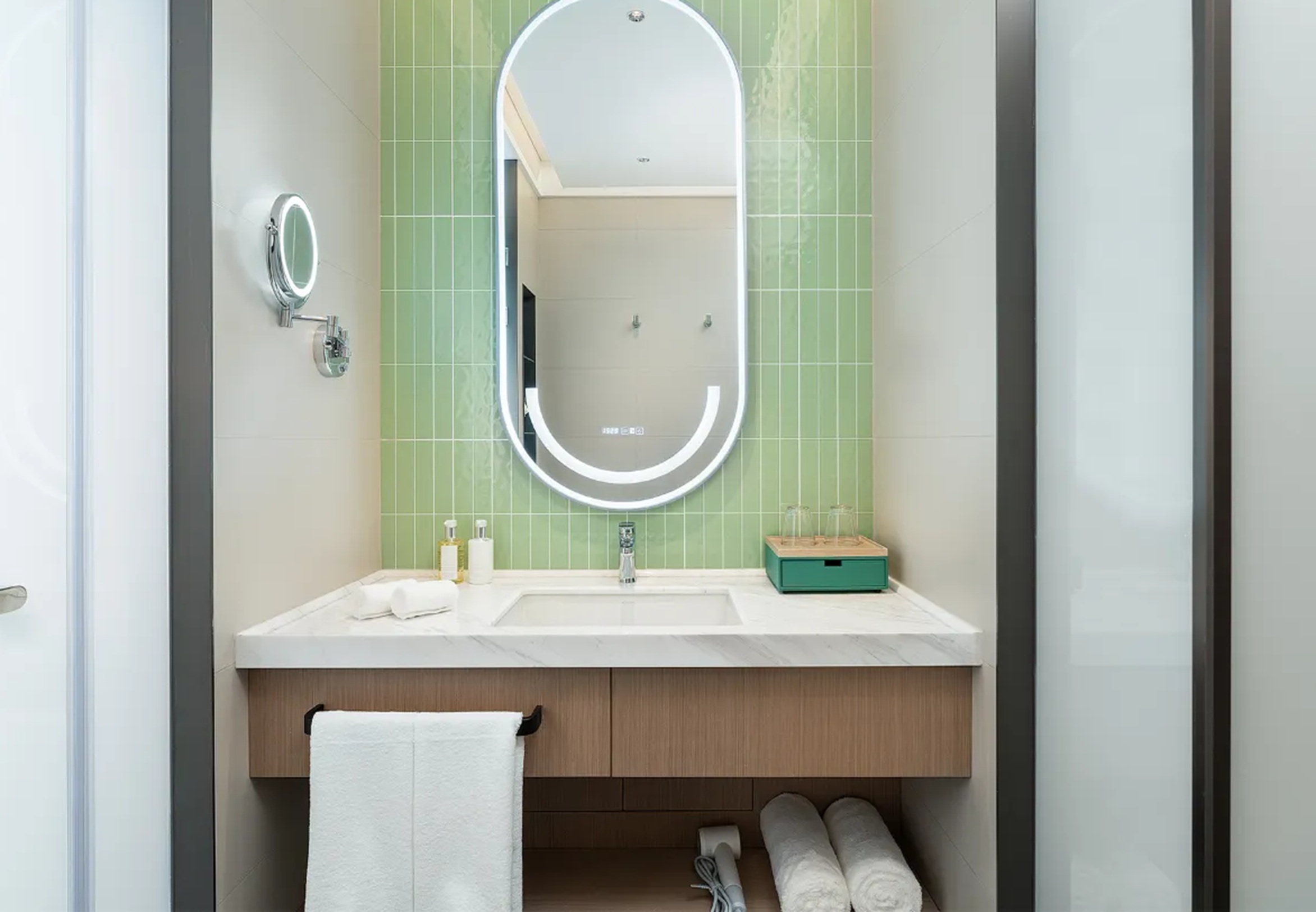 Double or Twin Standard