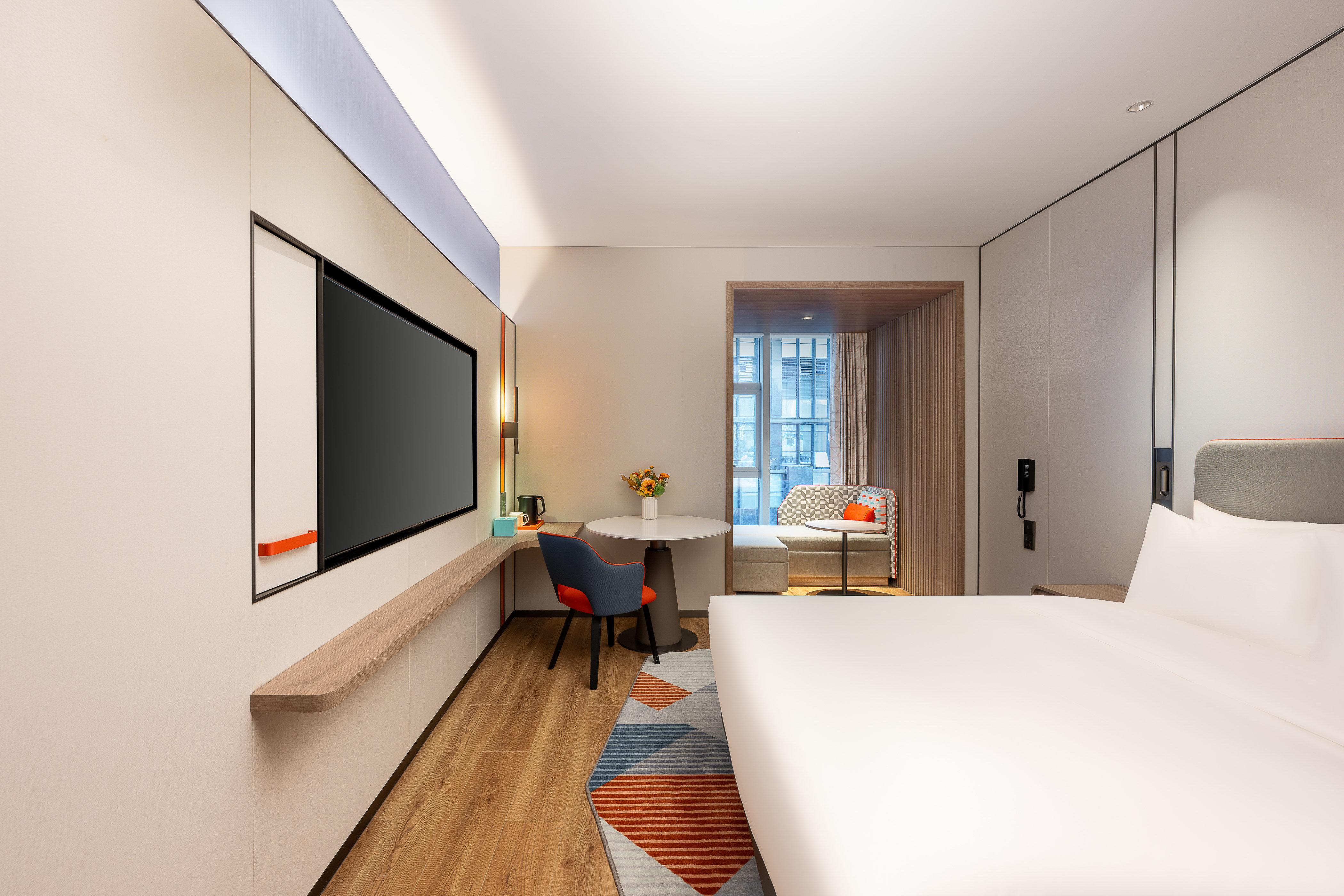 Double Accessible-queen Size Bed