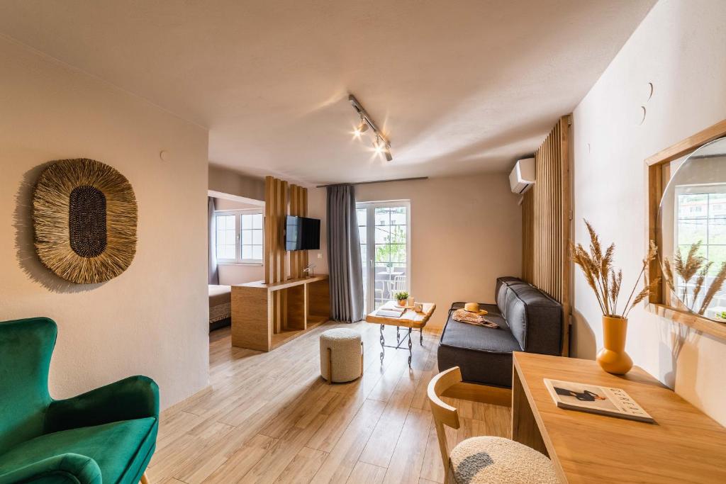 Junior Suite Basement