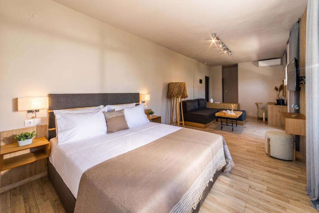 Junior Suite Side Sea View One Bedroom