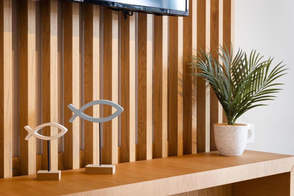 Double or Twin Side Sea View