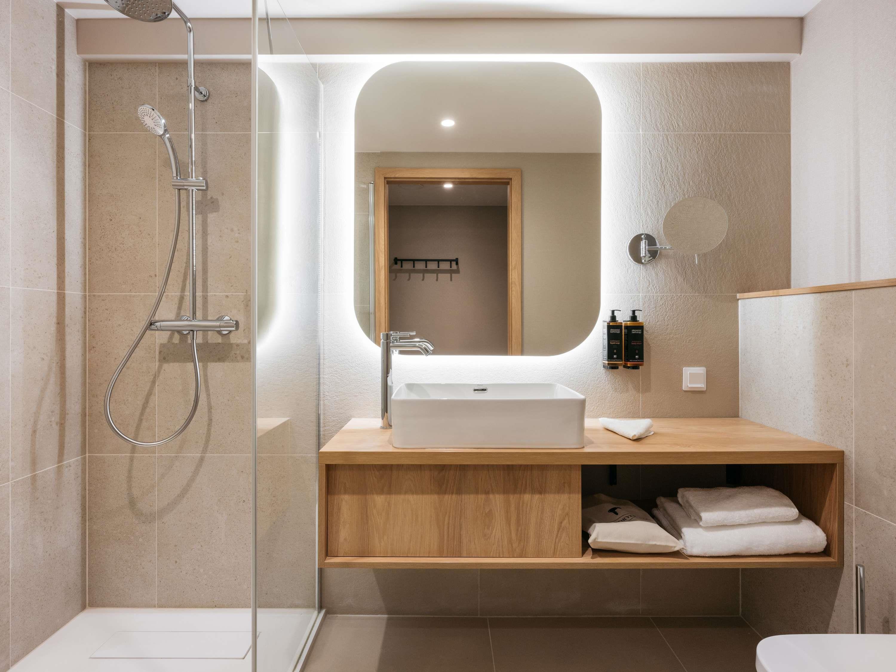 Junior Suite Mountain View