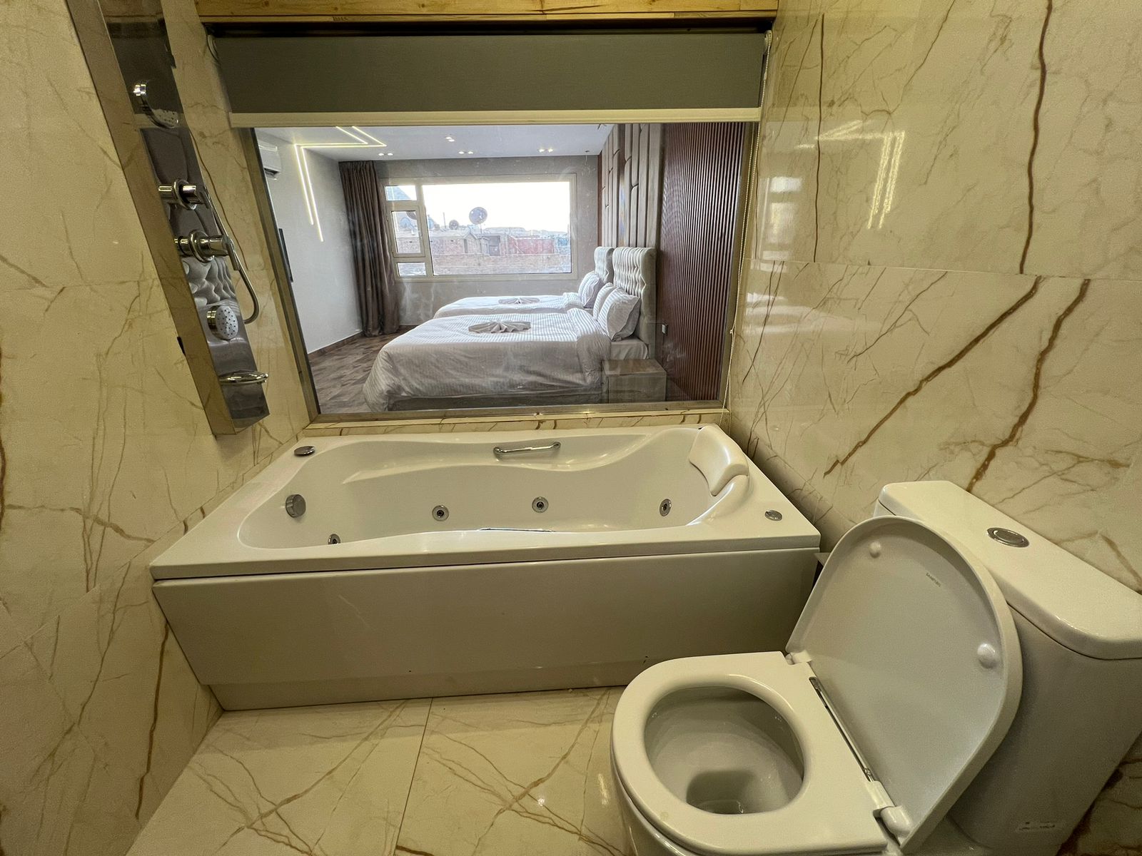 Family Room Executive