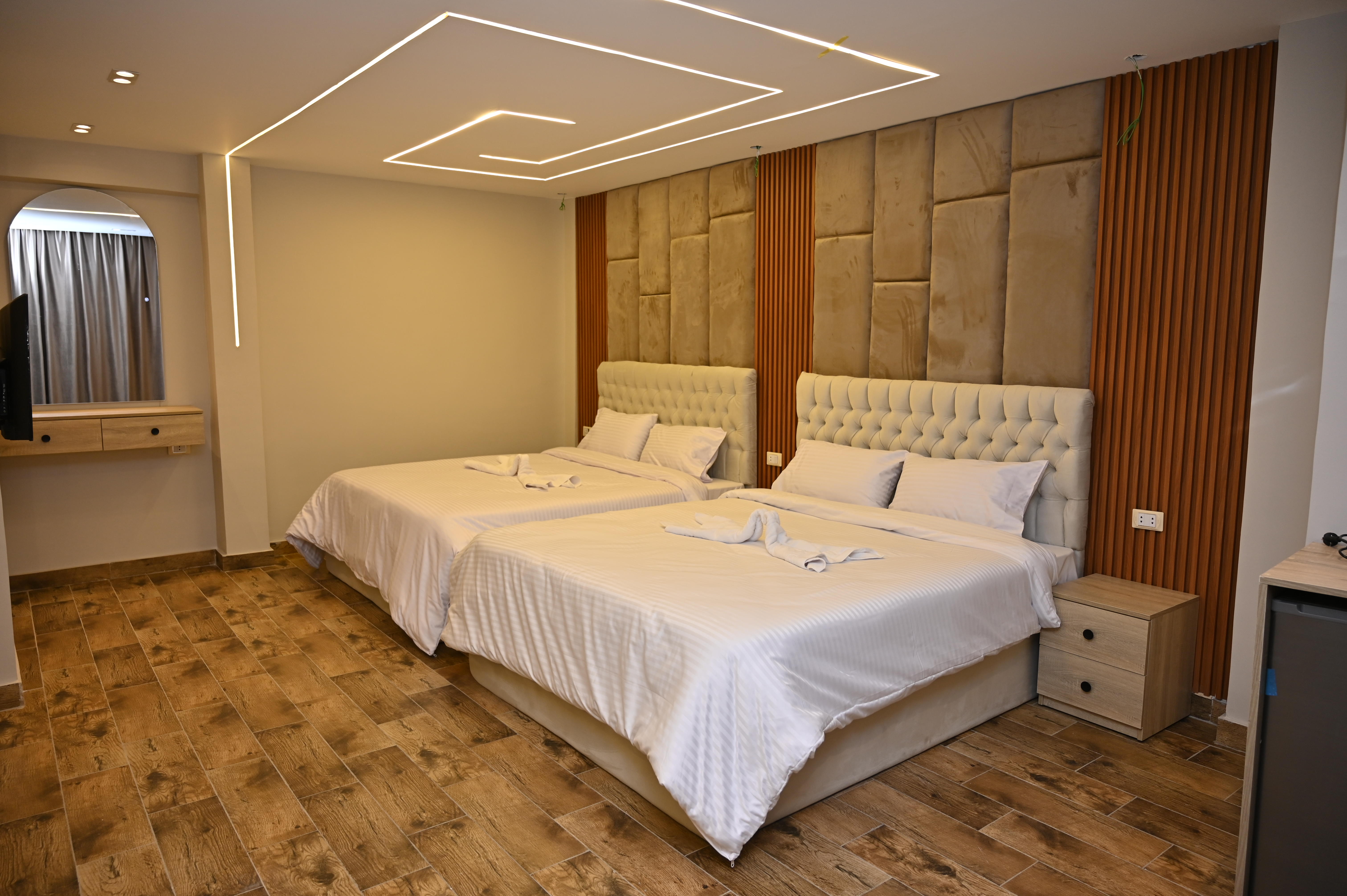 Family Room Superior with Views