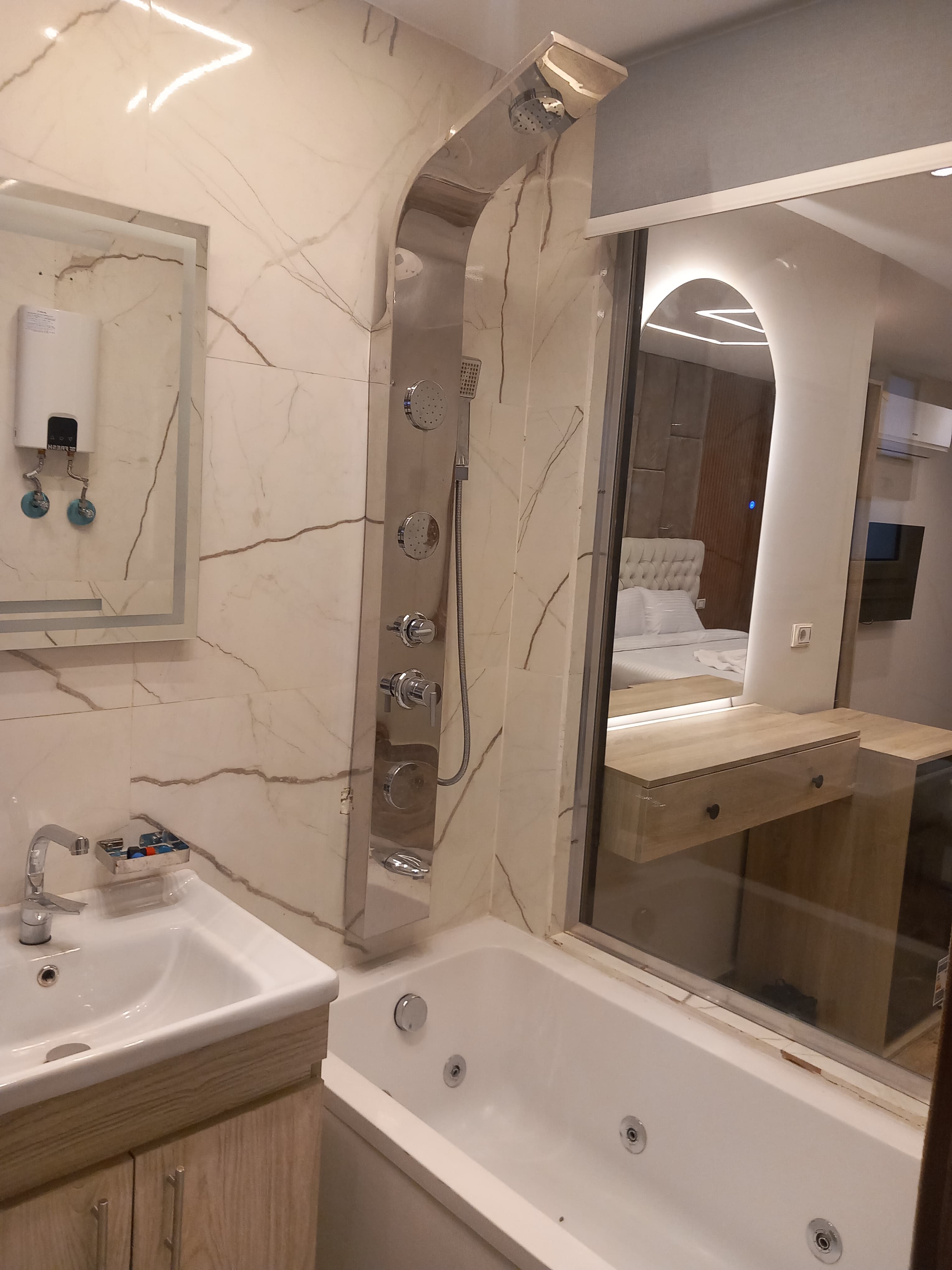 Family Room Executive