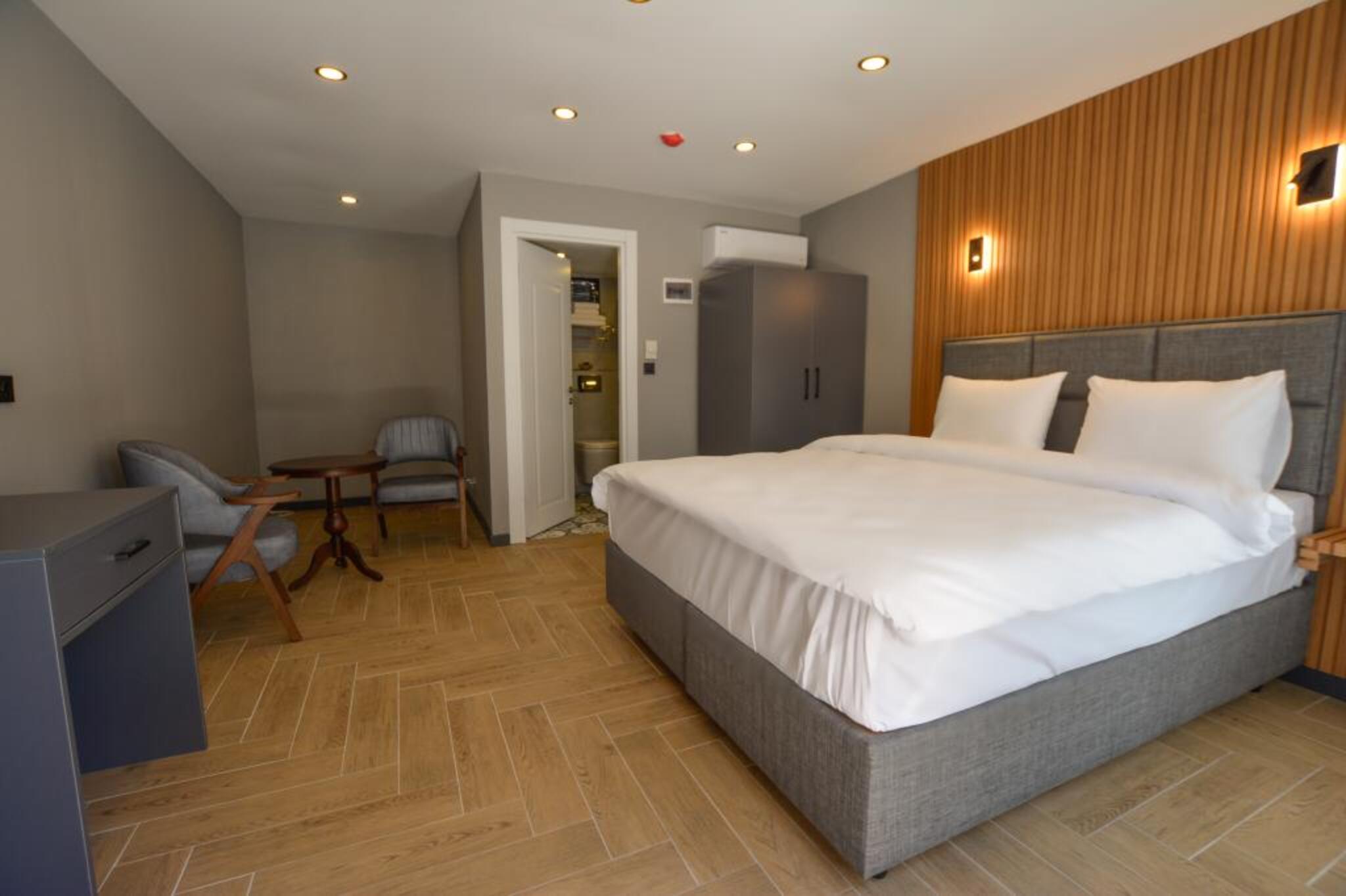 Room Two Double Beds