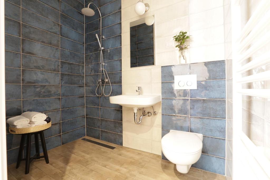 Apartment Two Bedrooms One Bathroom