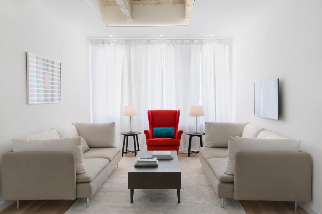 Apartment Two Bedrooms One Bathroom