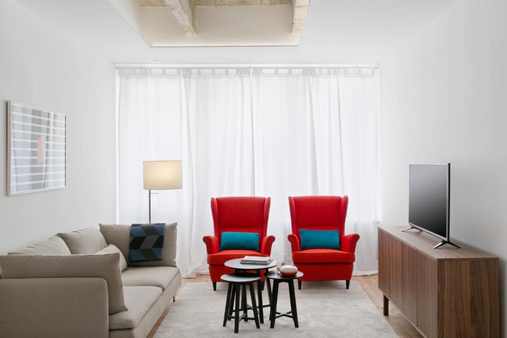 Apartment Two Bedrooms One Bathroom