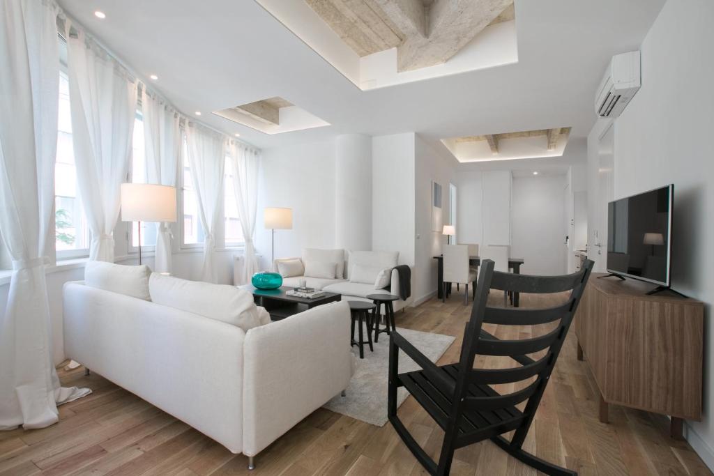 Apartment One Bedroom One Bathroom