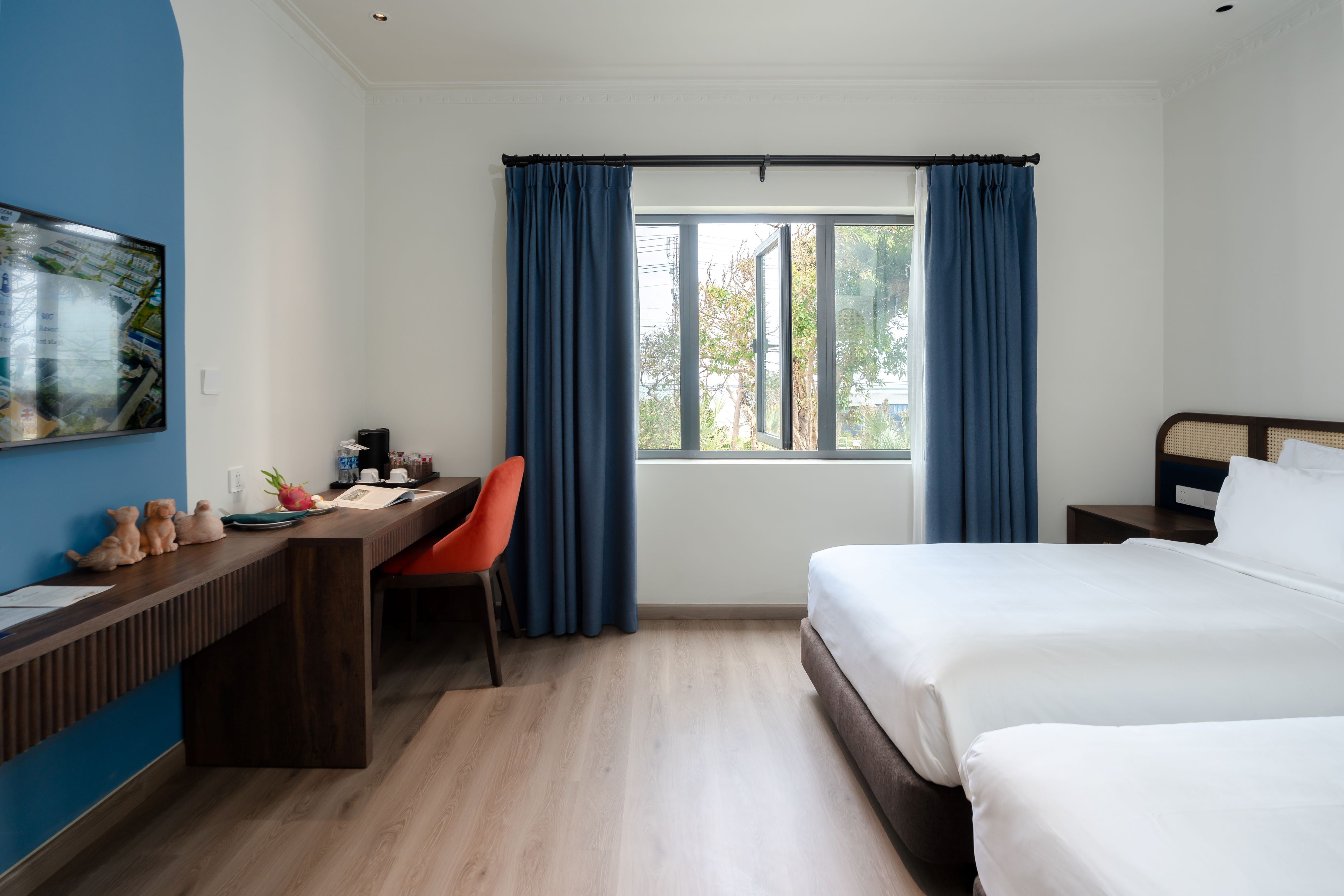 Double or Twin Deluxe Garden View