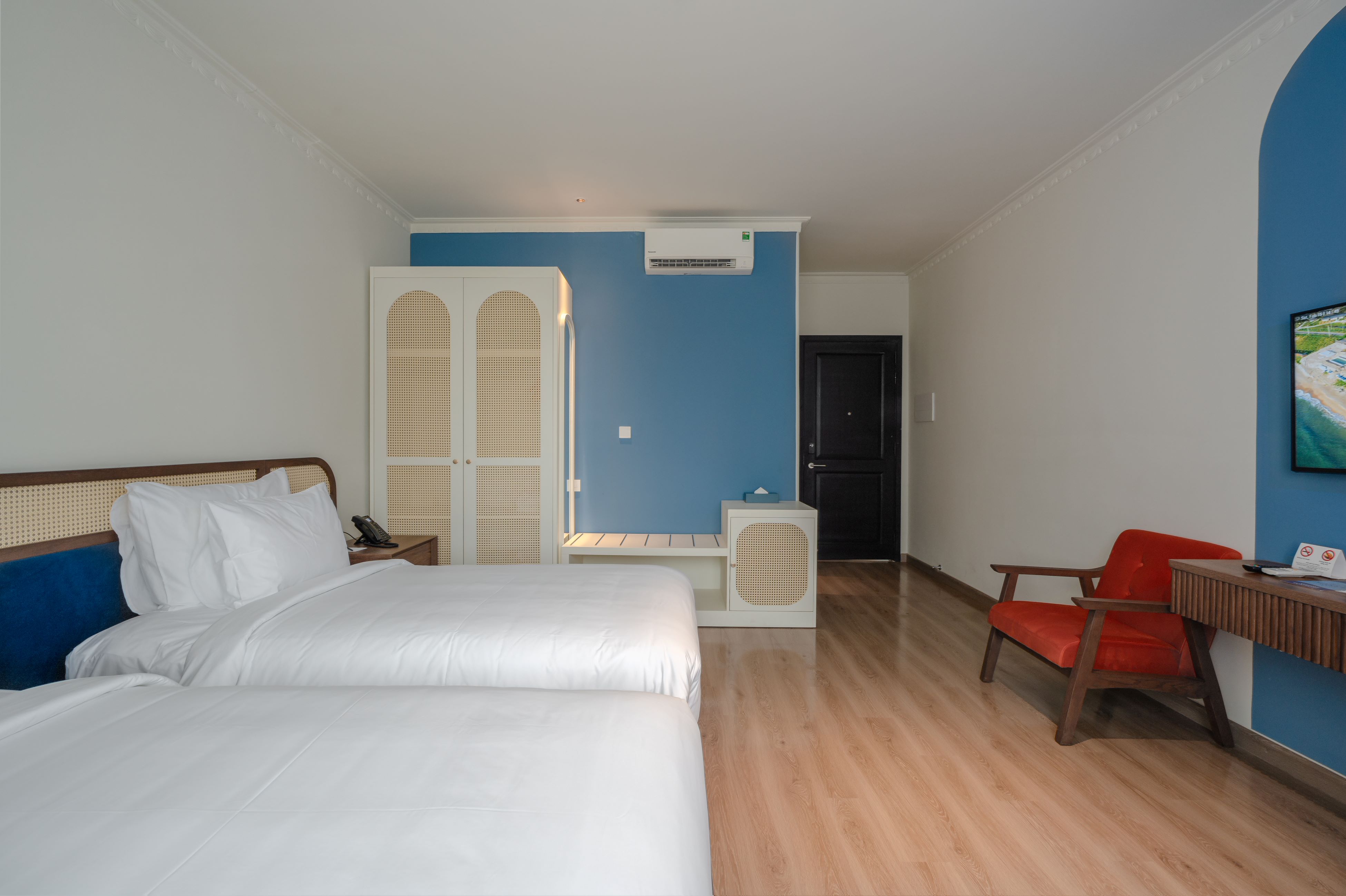 Double or Twin Deluxe with Views