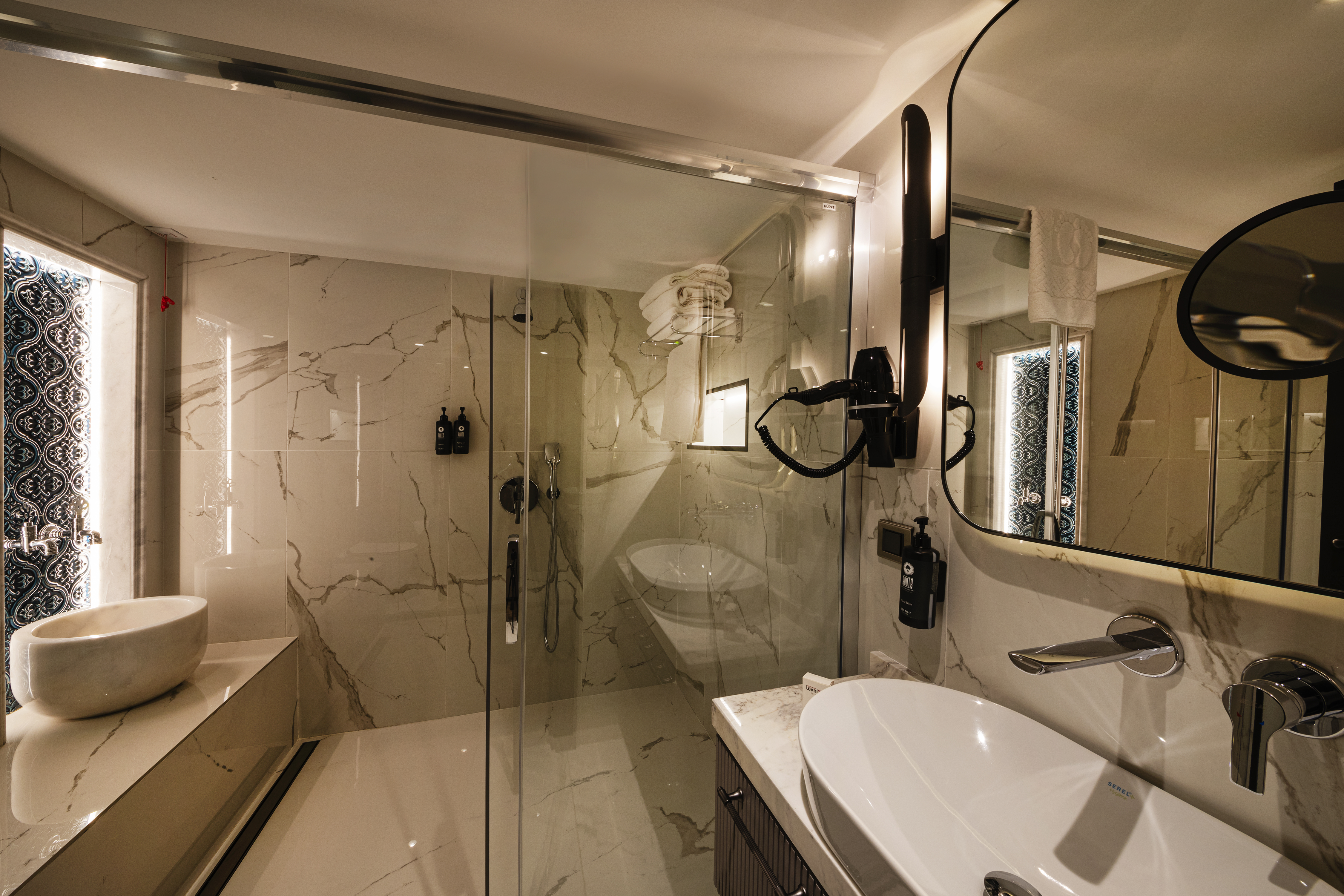 Suite Executive King Bed