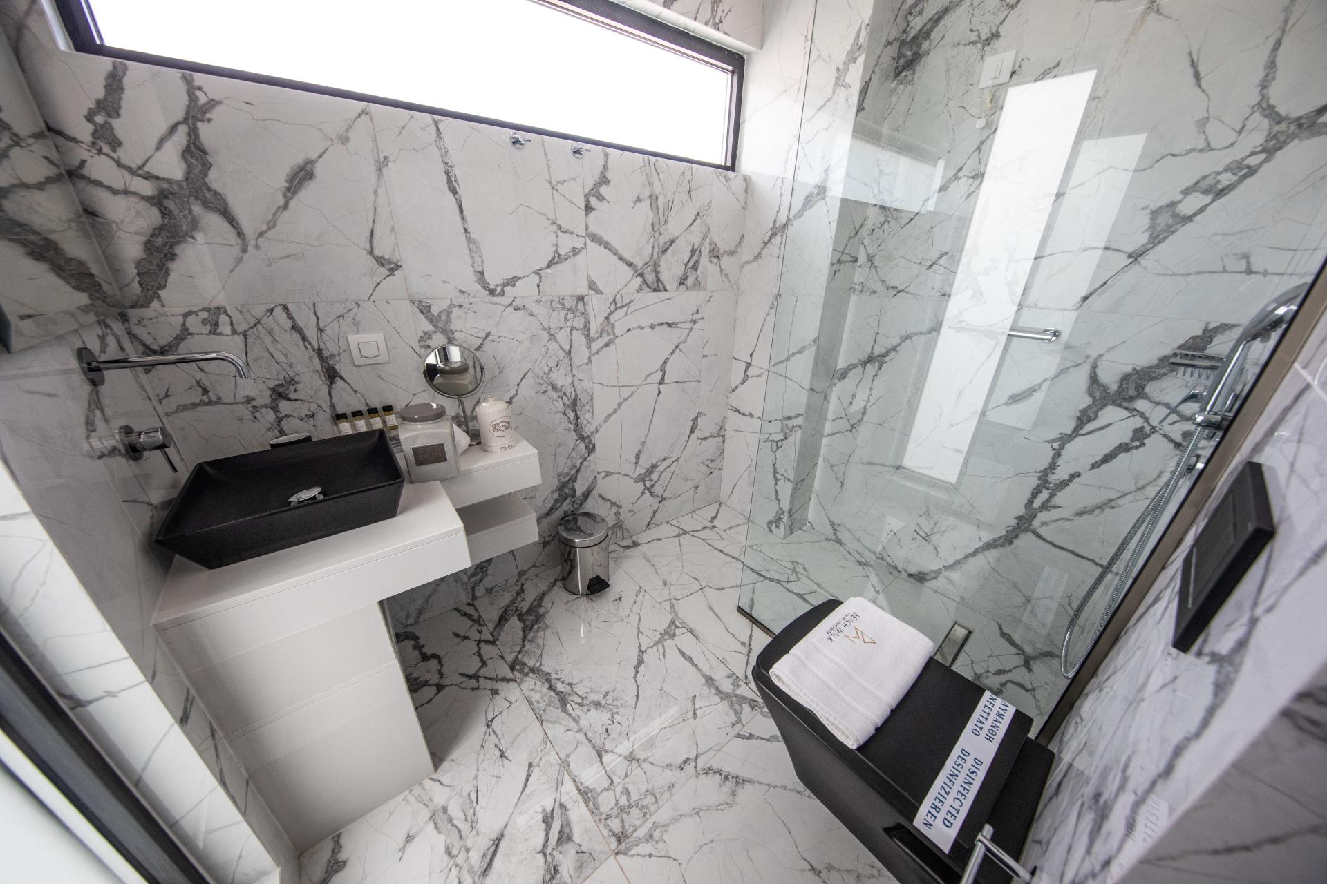 Suite Two Bedrooms One Bathroom