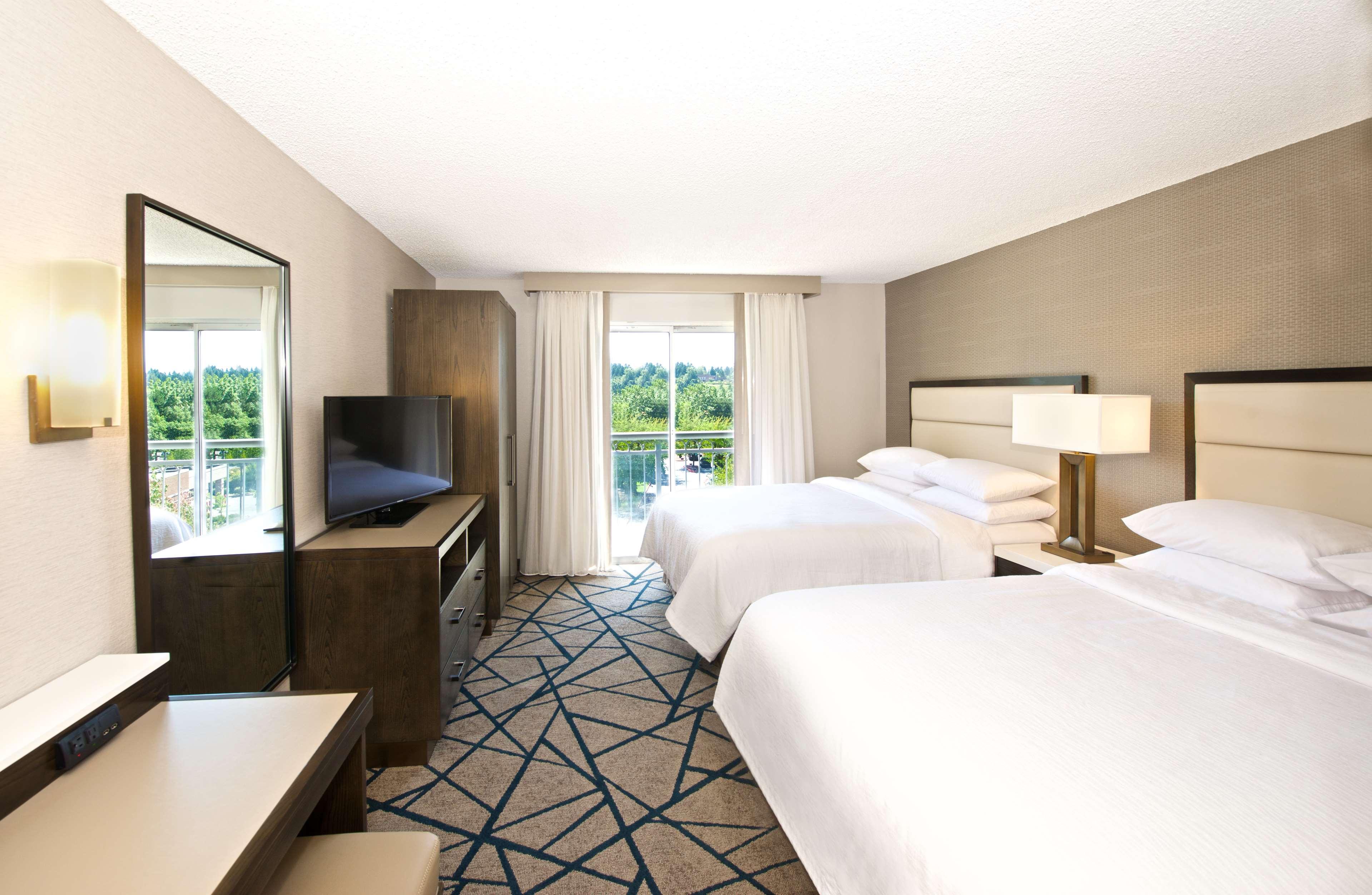 Suite Two Queen Beds