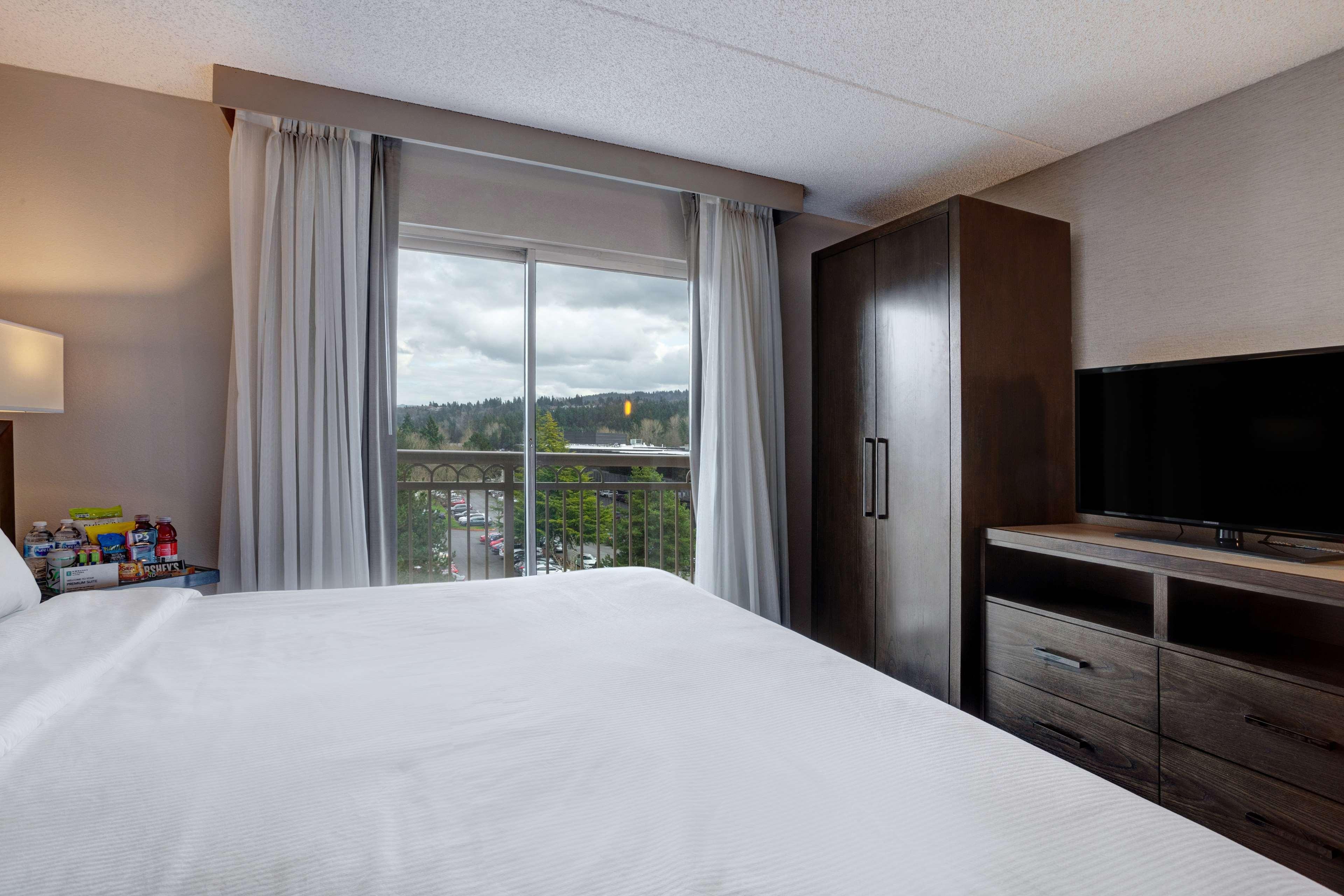 Double Premium King Bed