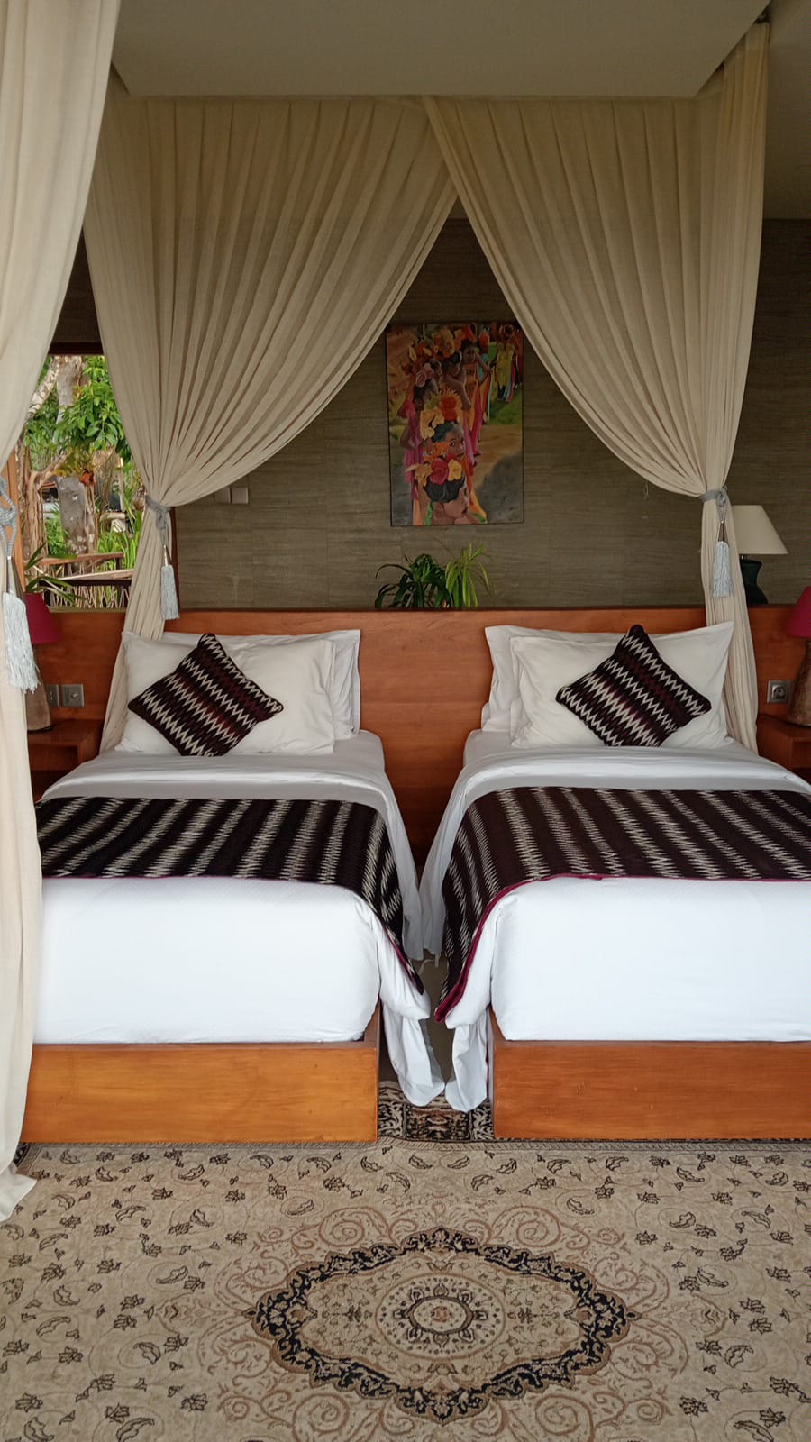 Twin Deluxe Ocean View