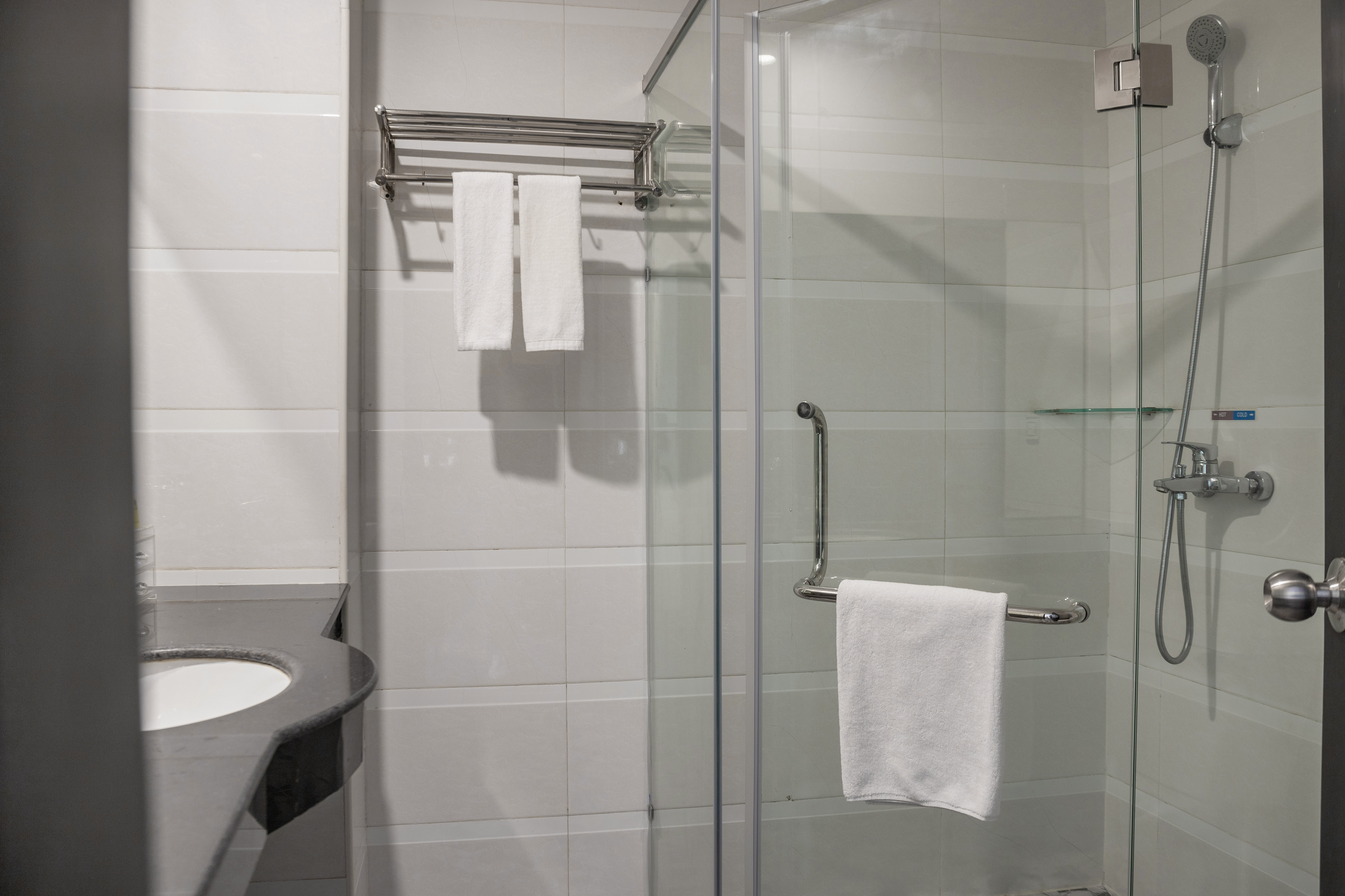 Twin Deluxe with Balcony