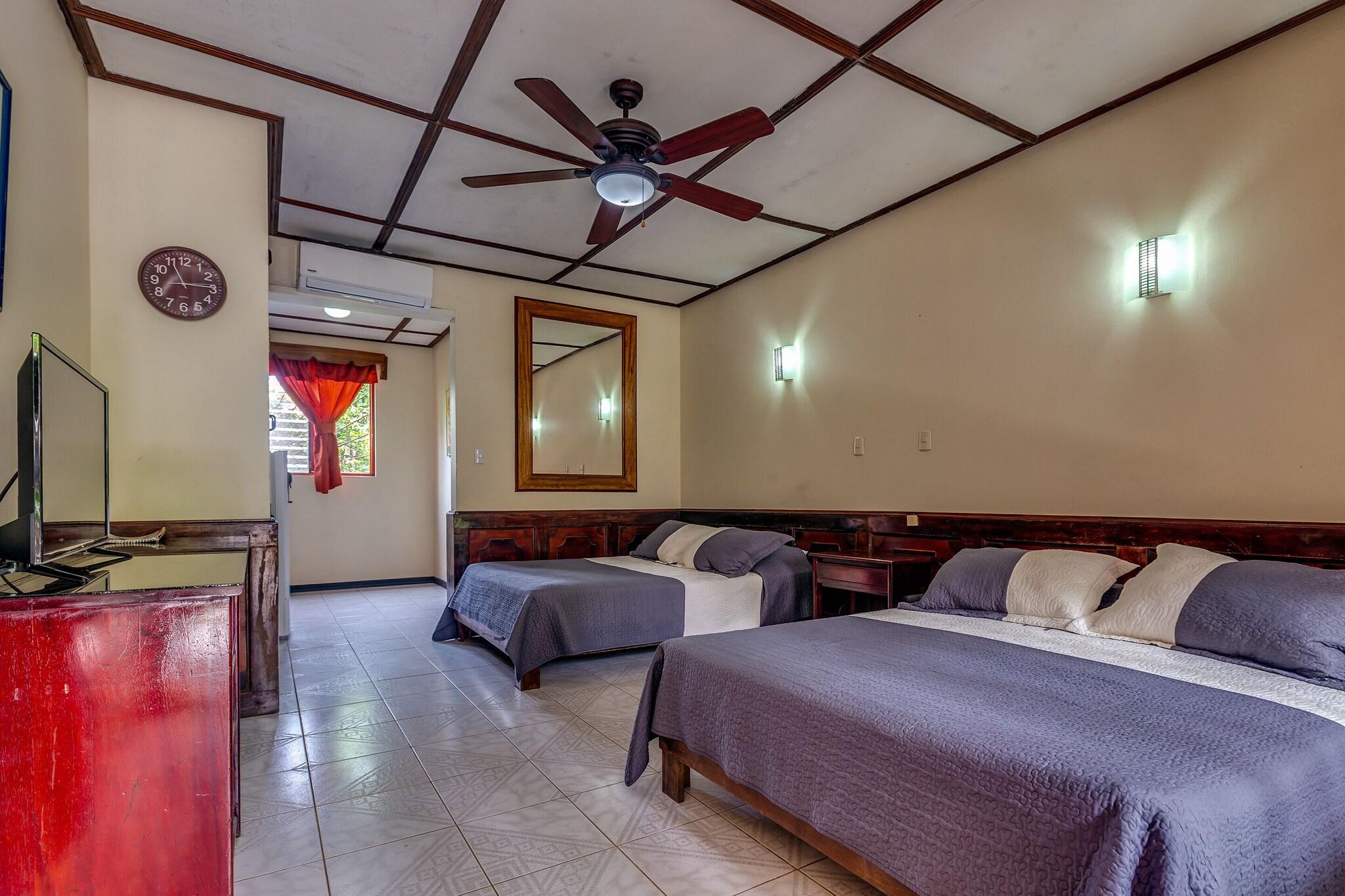 Family Room Two Queen Beds Superior