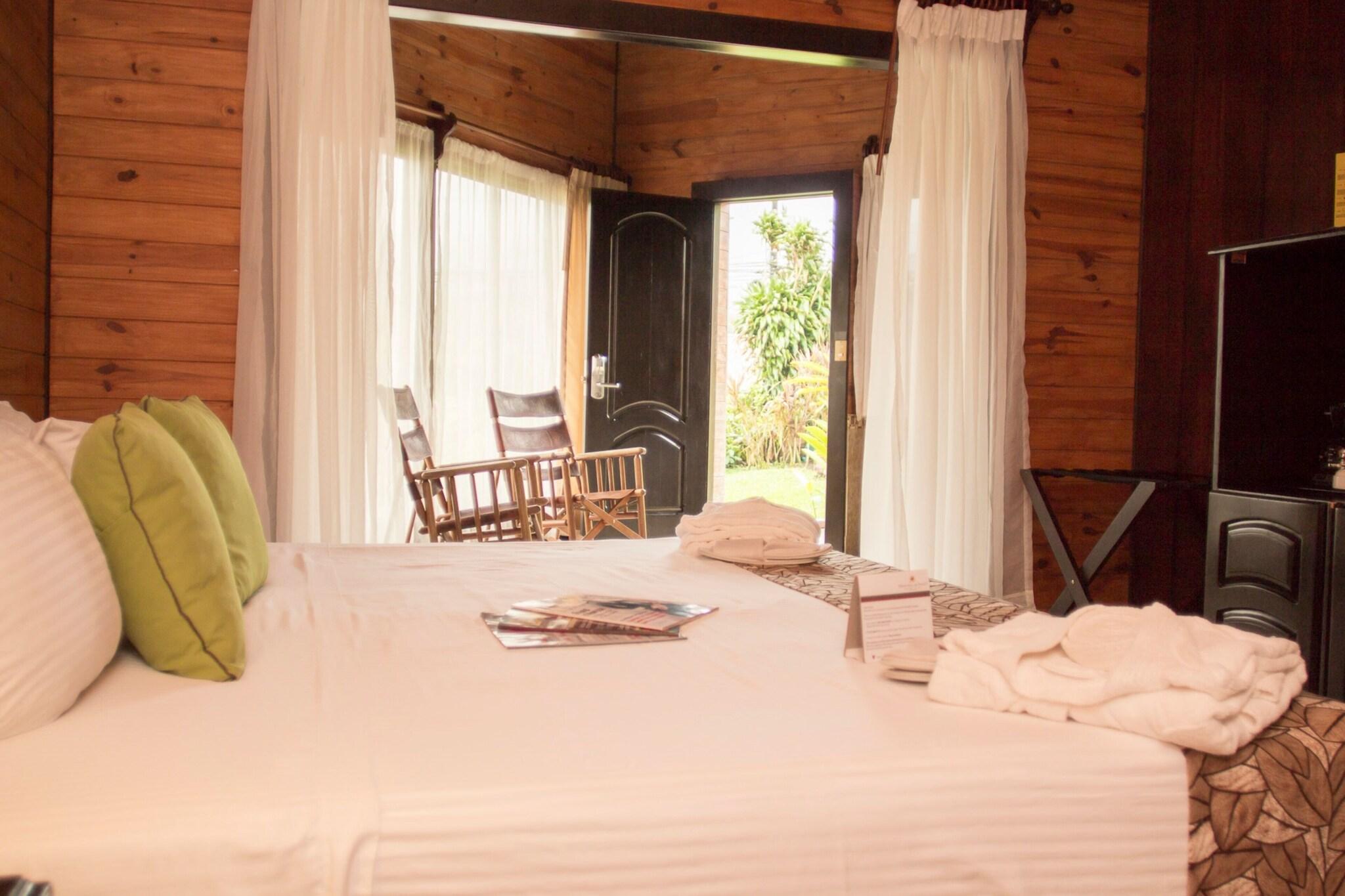 Junior Suite King Size Bed