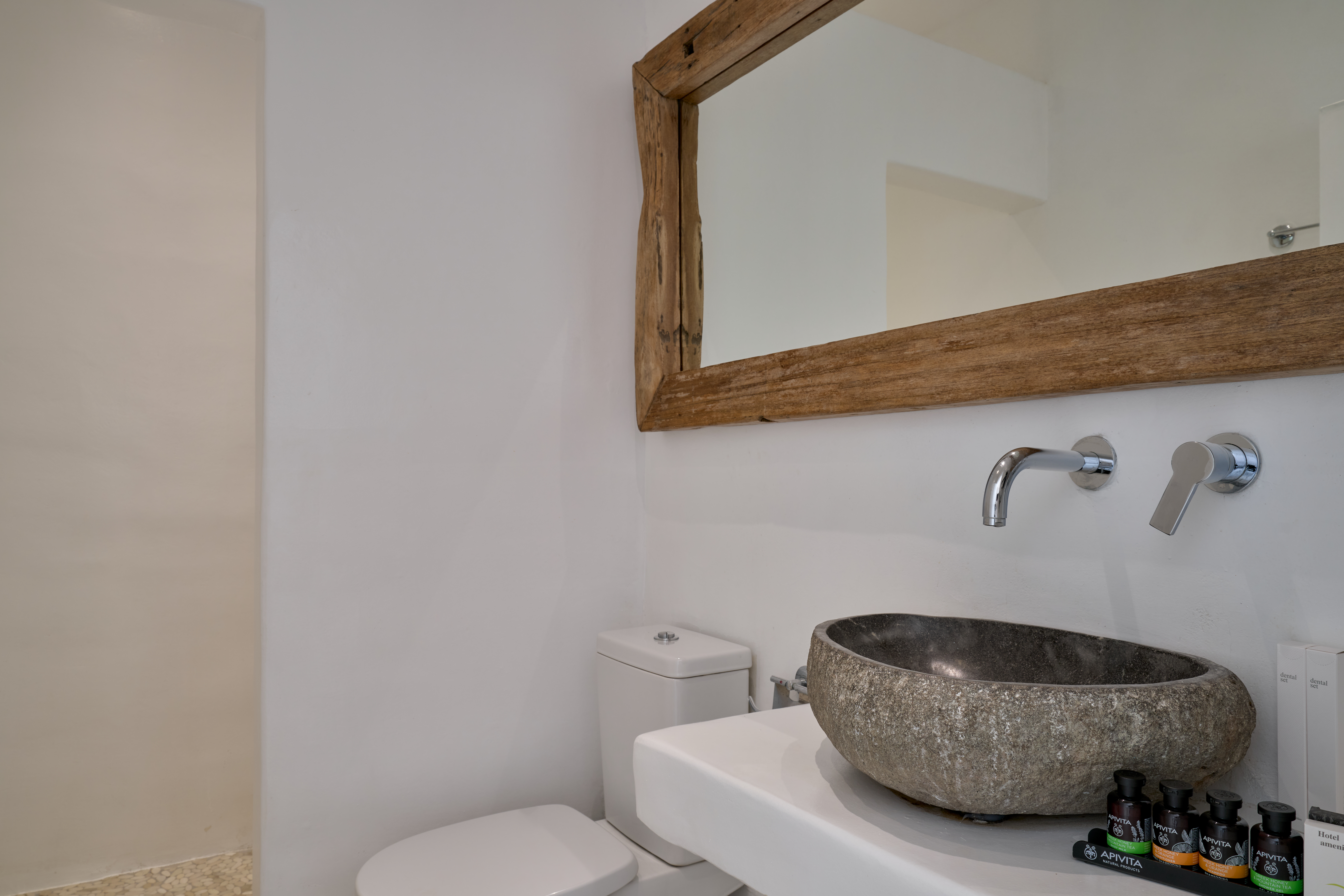 Room Deluxe Capacity 4