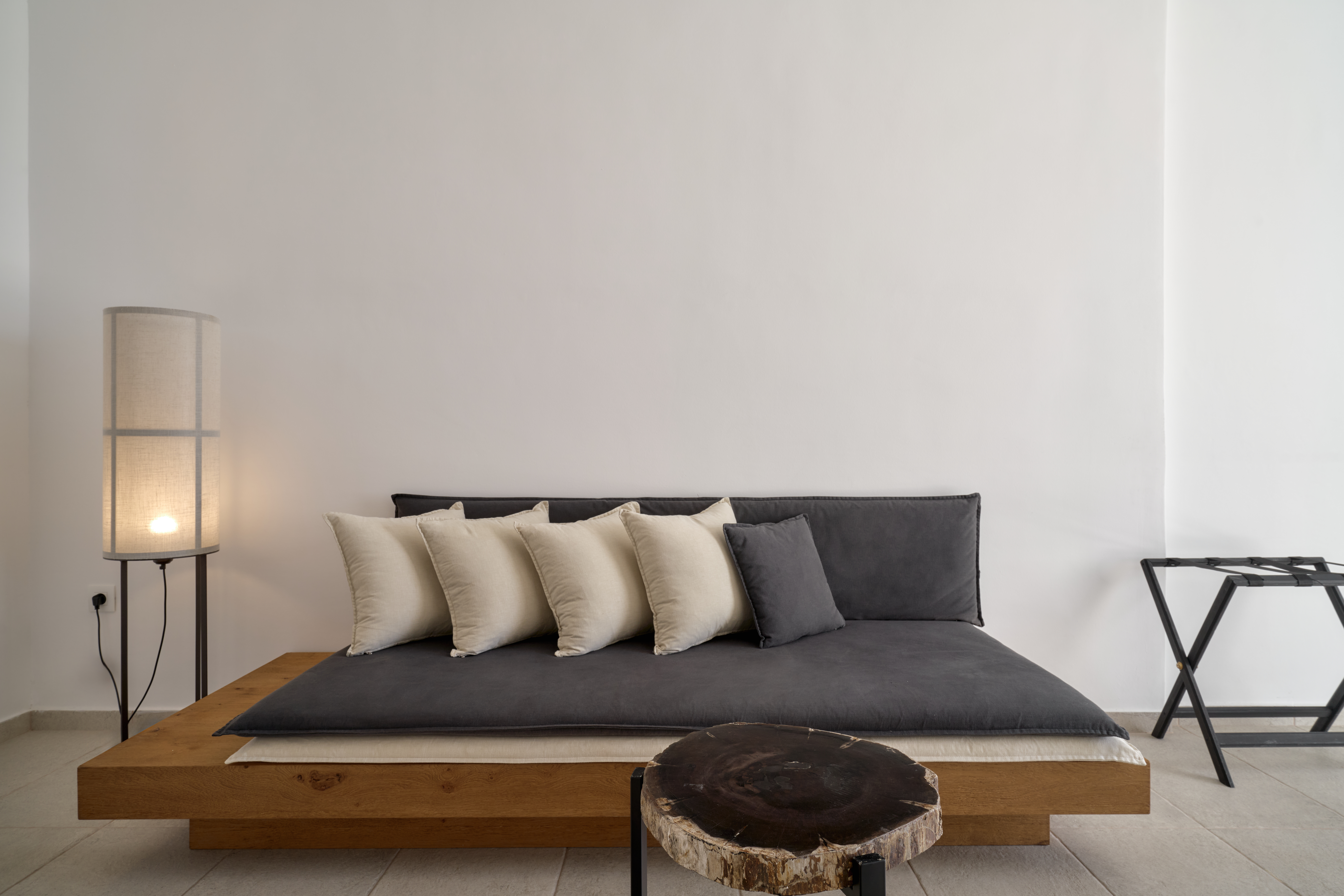 Room Deluxe Capacity 4