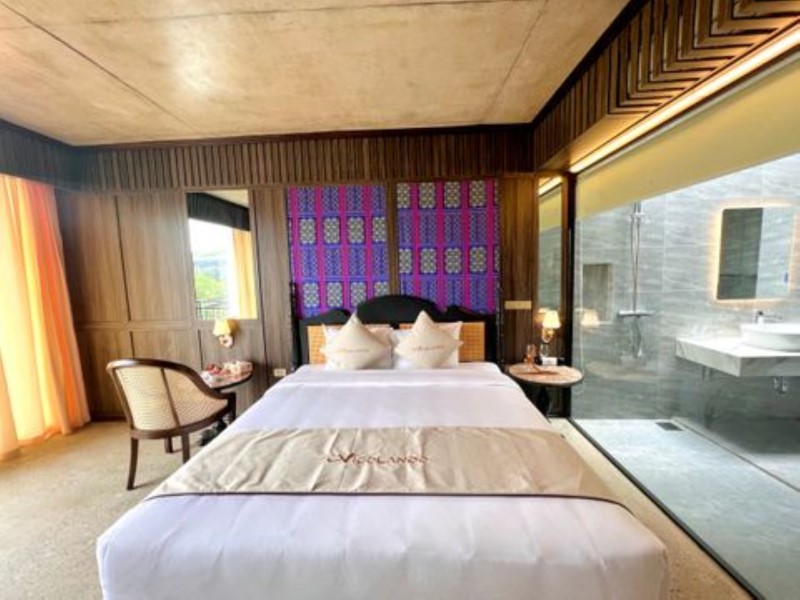 Double Classic with Balcony