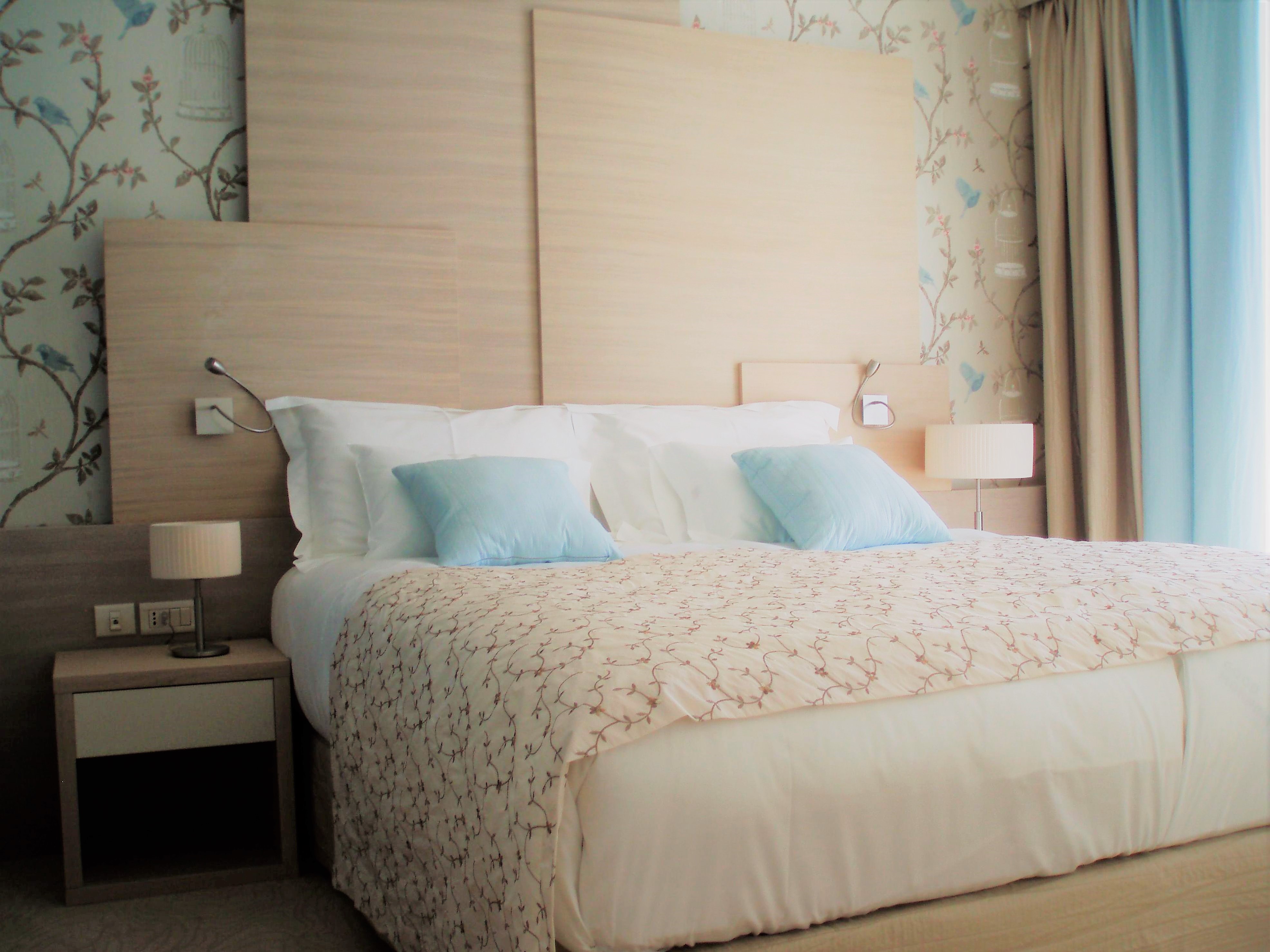 Junior Suite King Size Bed