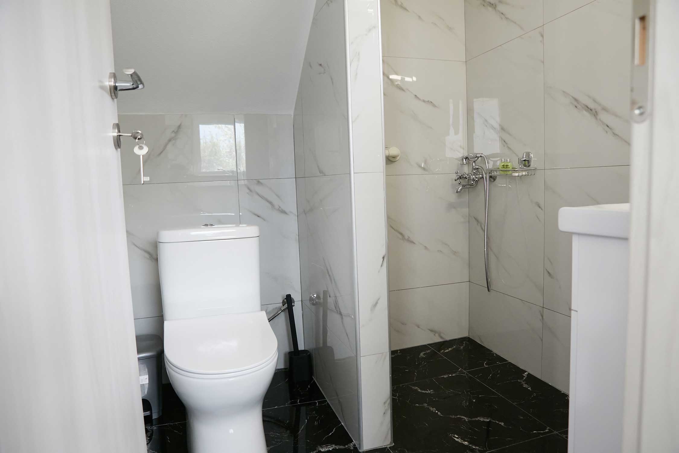 Apartment Deluxe King Bed