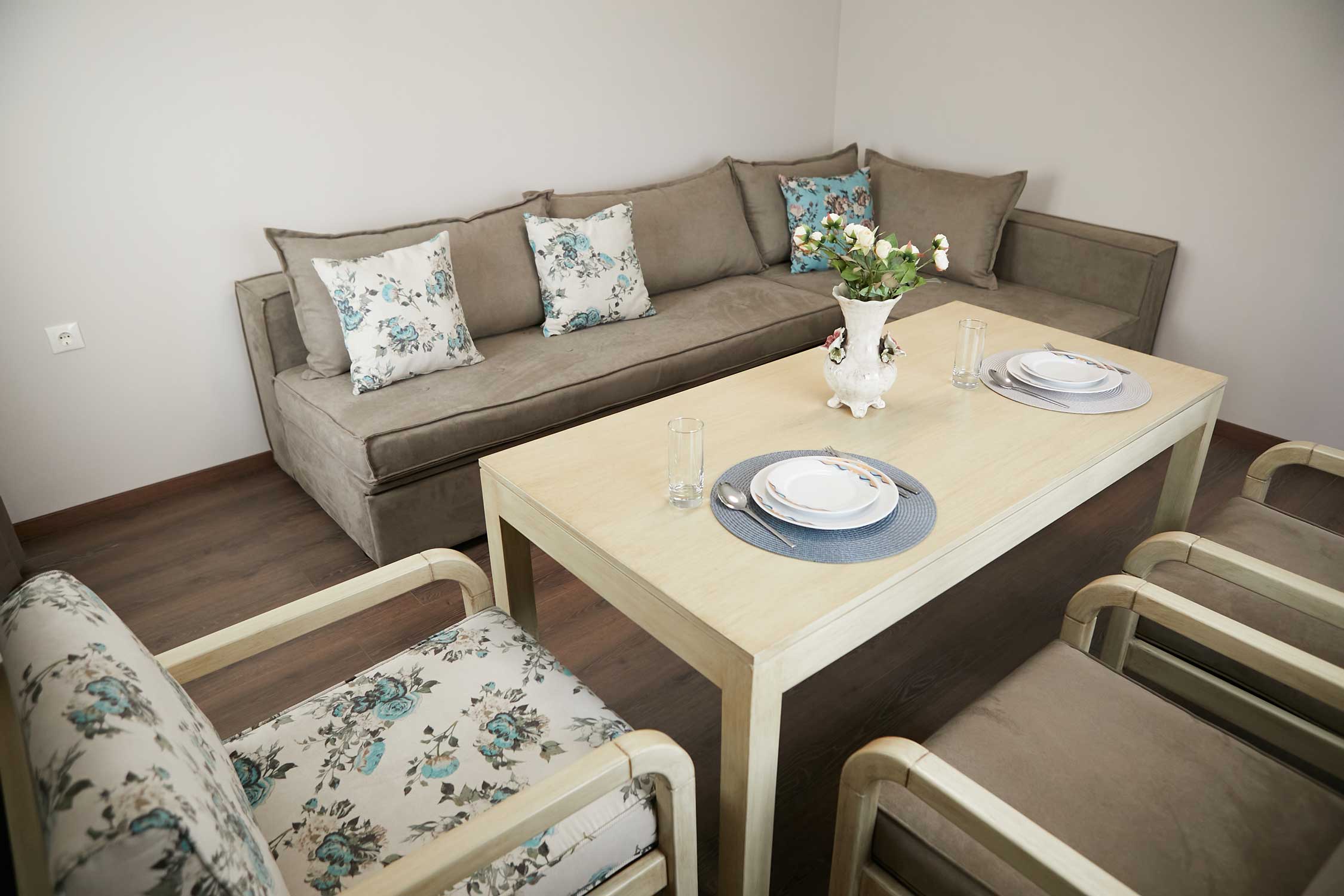 Apartment Deluxe King Bed