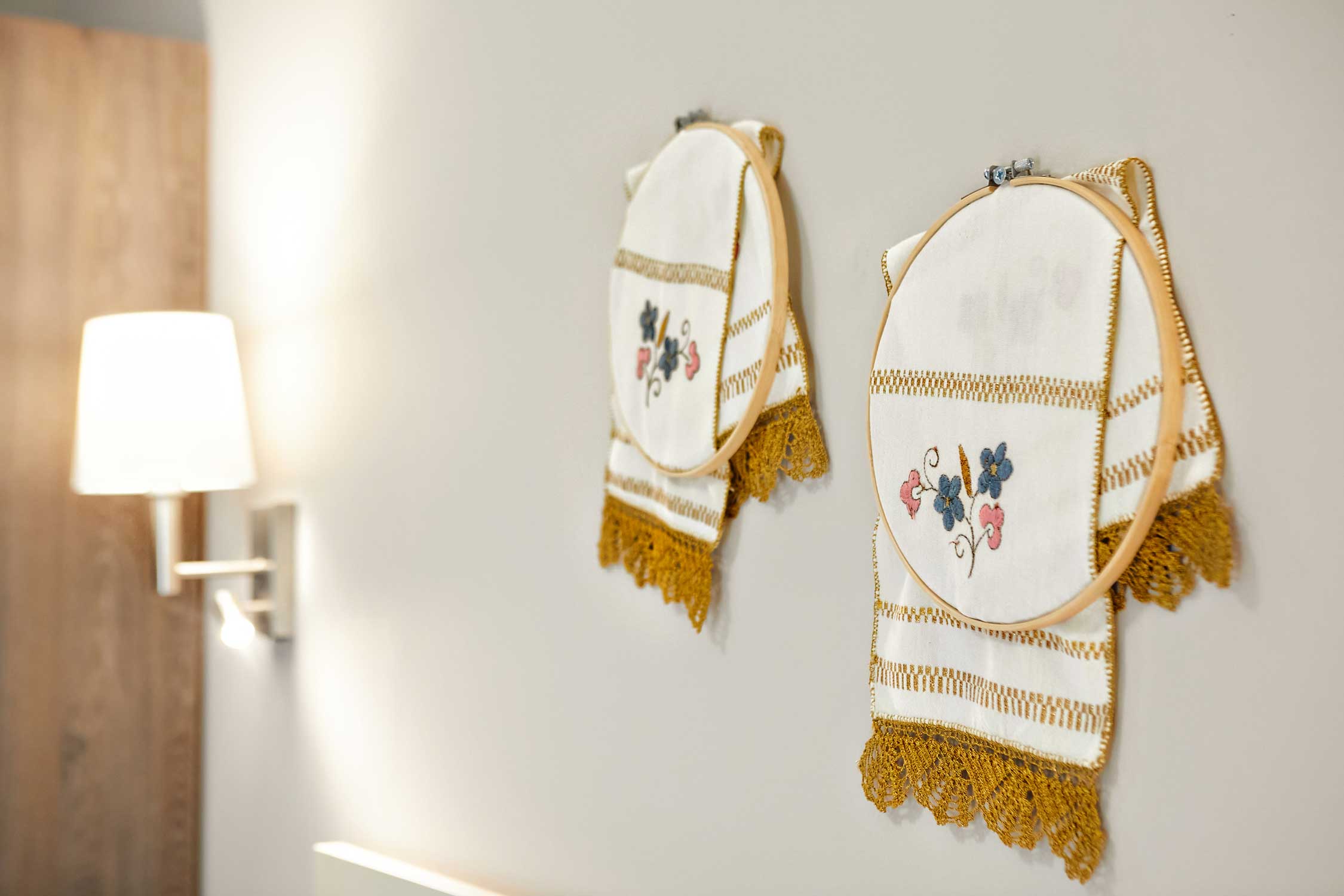 Double Classic Queen Bed