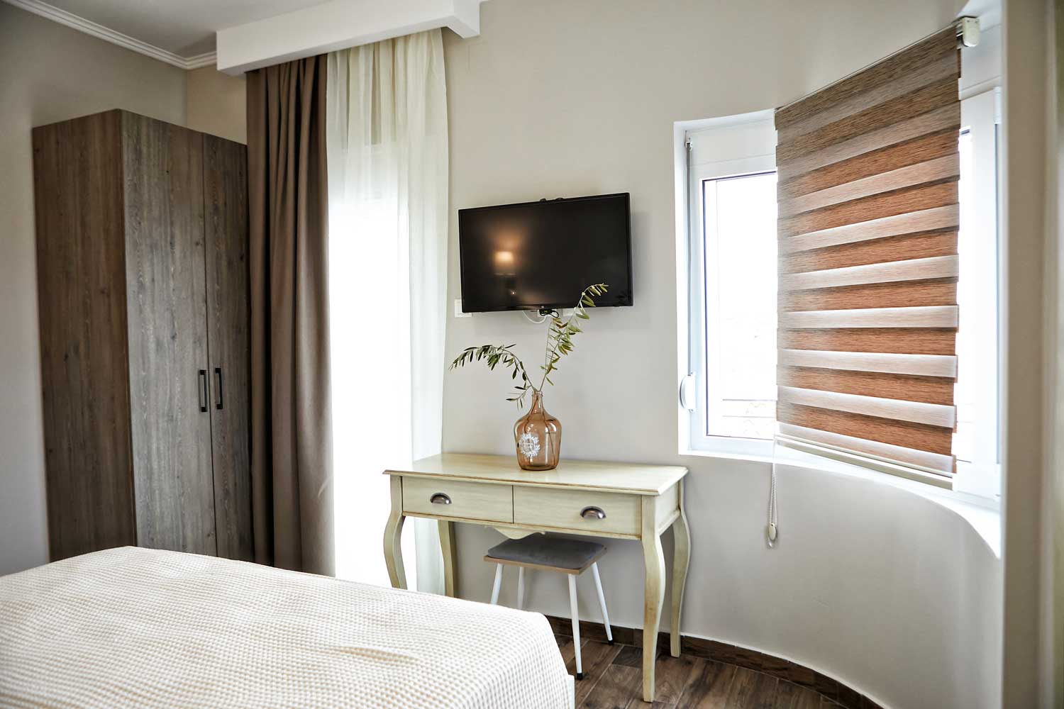 Apartment One Bedroom with Kitchenette