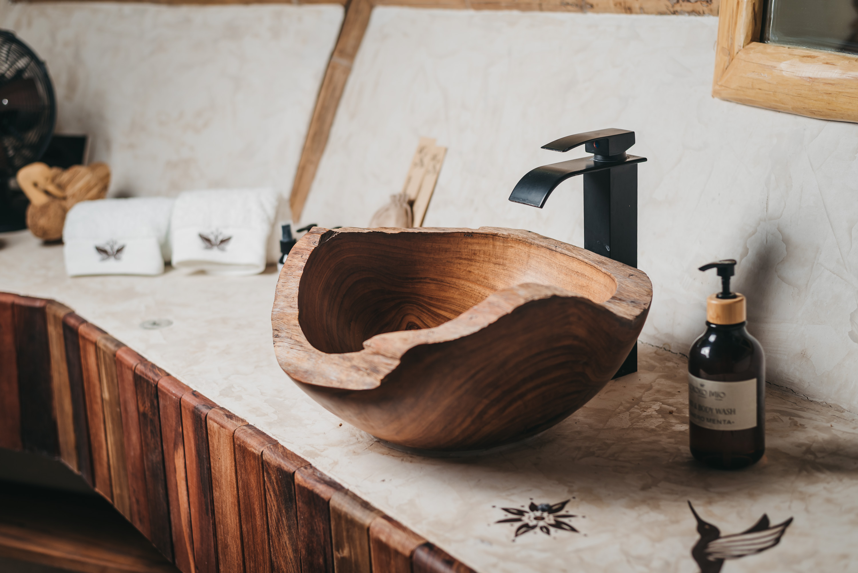 Suite King Bed with Jacuzzi