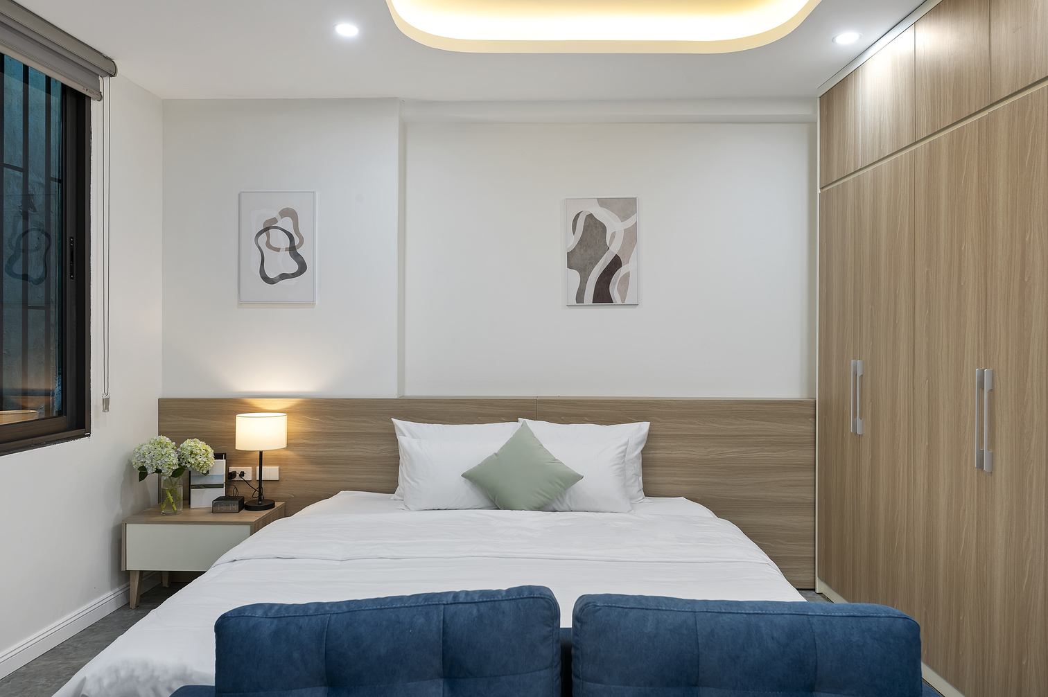 Double Deluxe King Bed