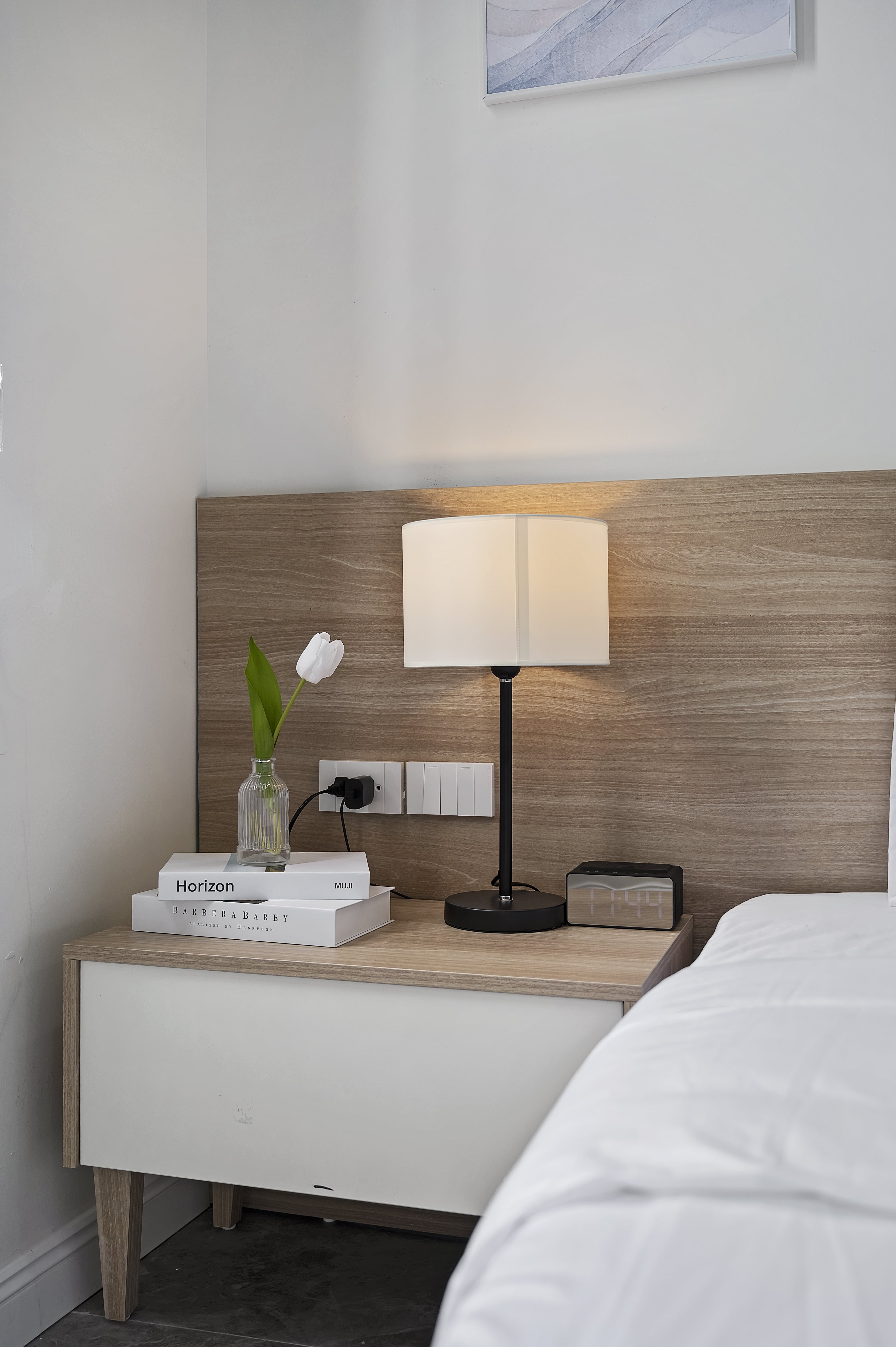 Studio King Size Bed