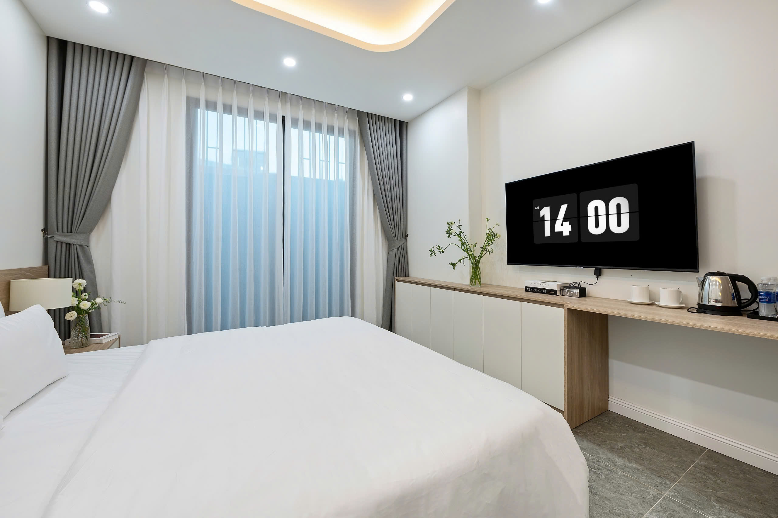 Double Deluxe King Bed