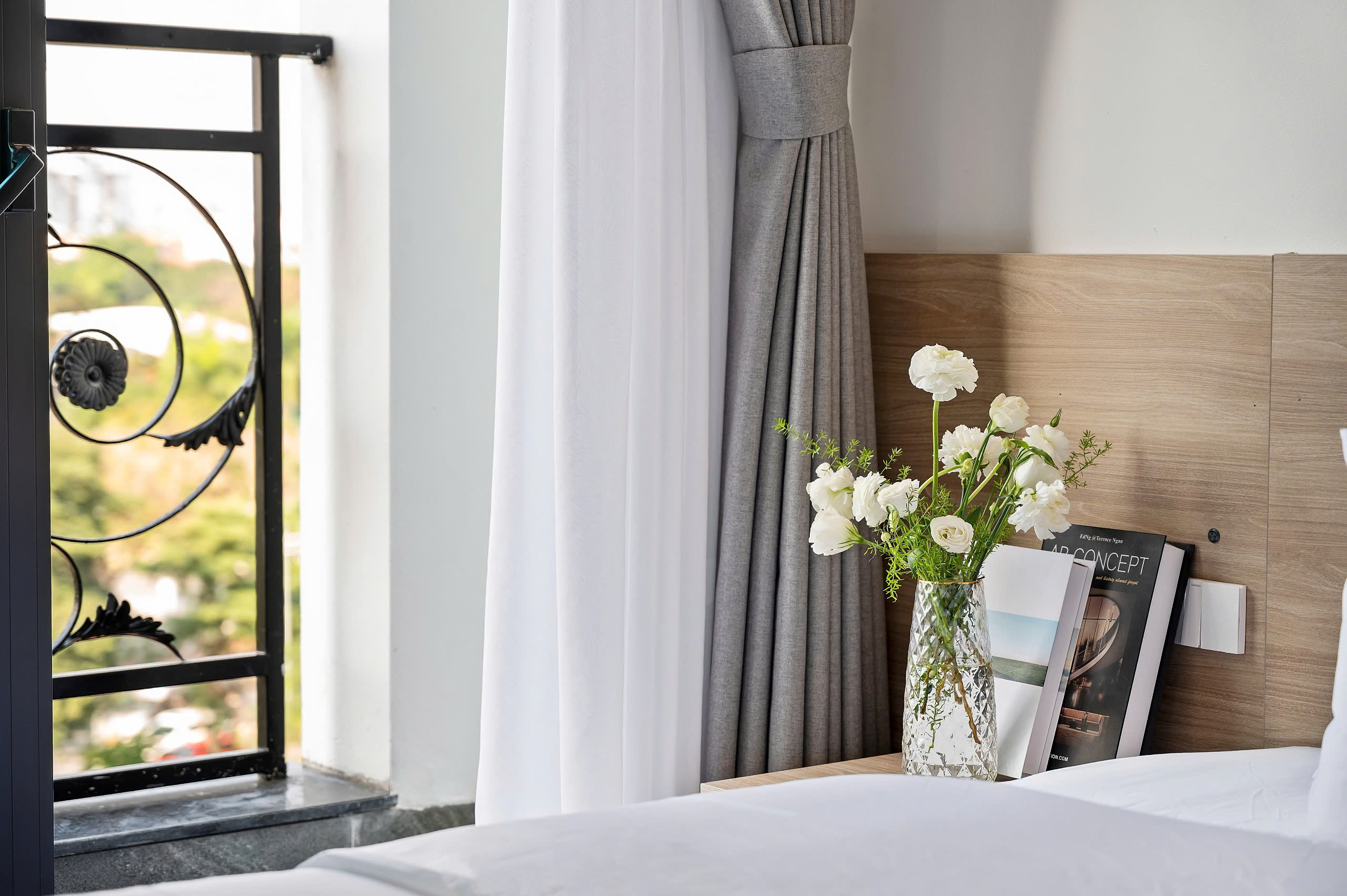 Apartment with Balcony