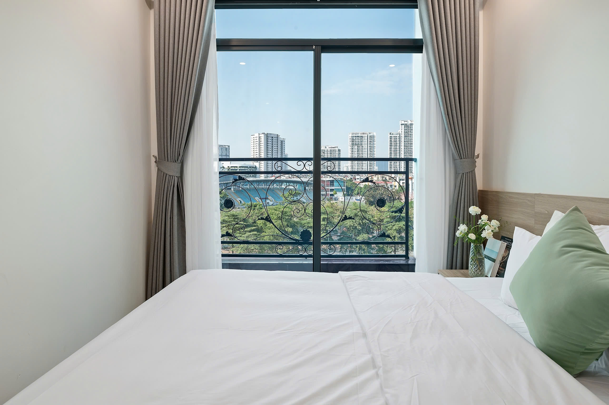 Apartment with Balcony