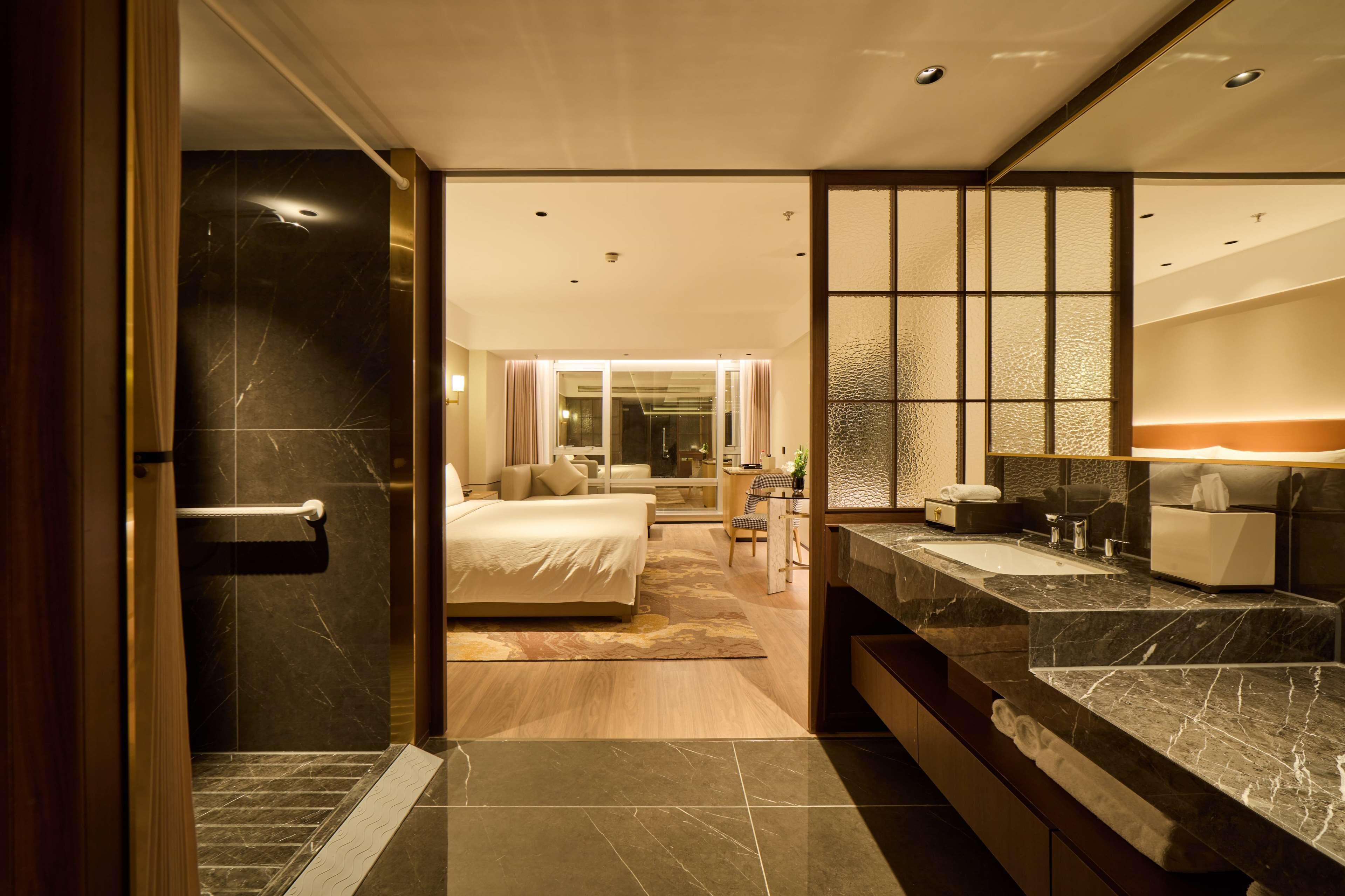 Double King Size Bed