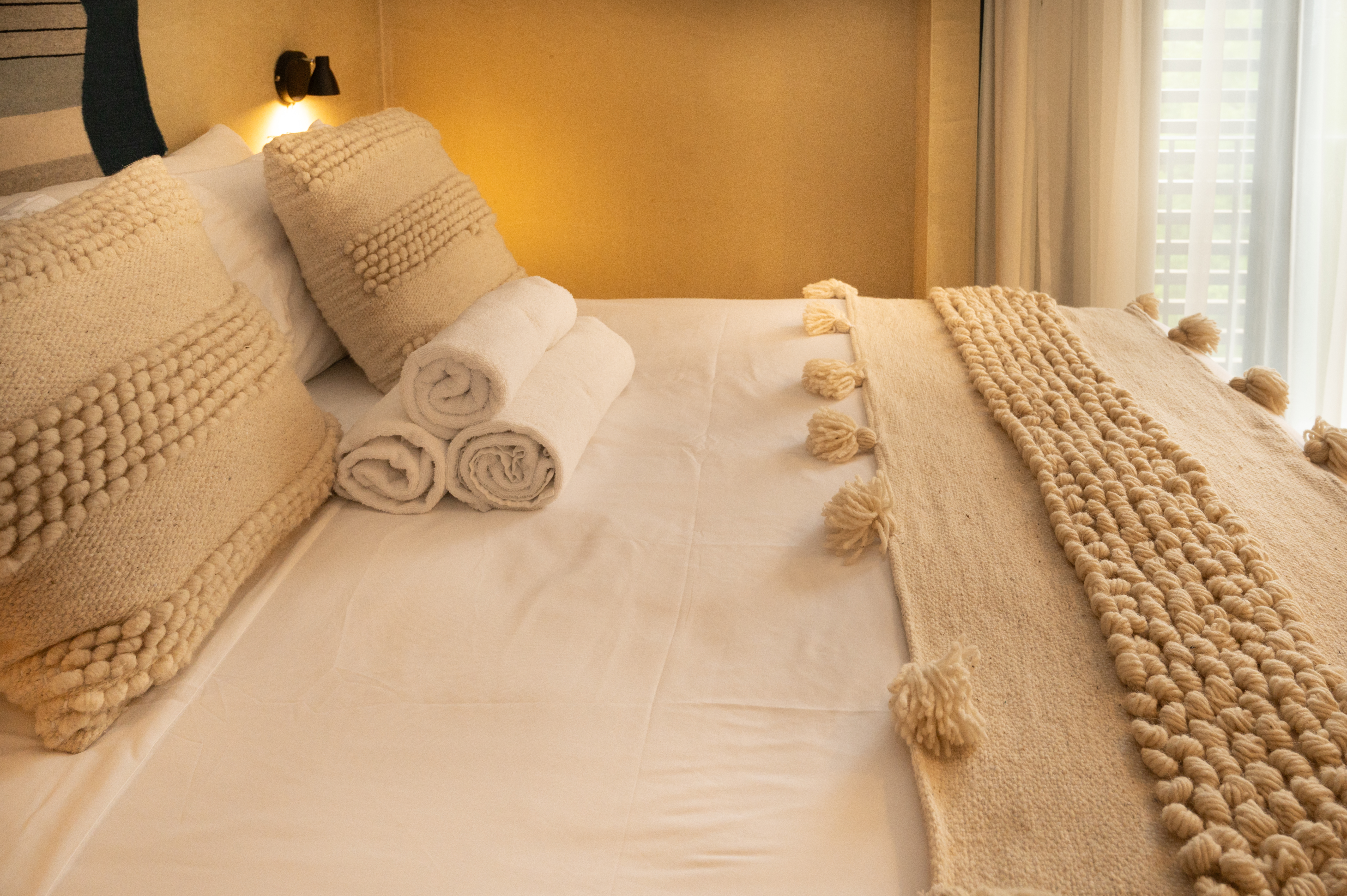 Apartment One Bedroom Two Bathrooms