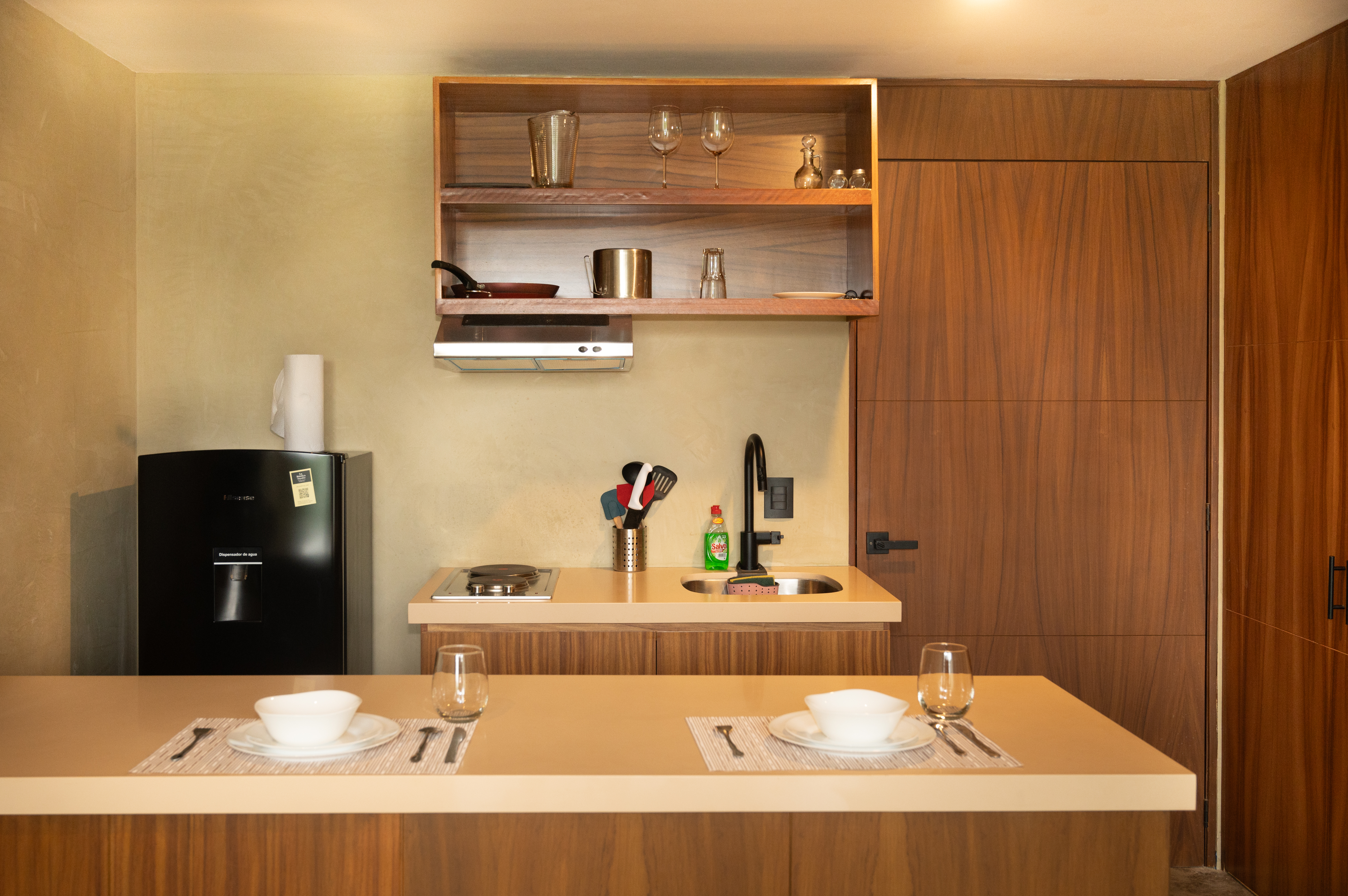 Apartment One Bedroom Two Bathrooms