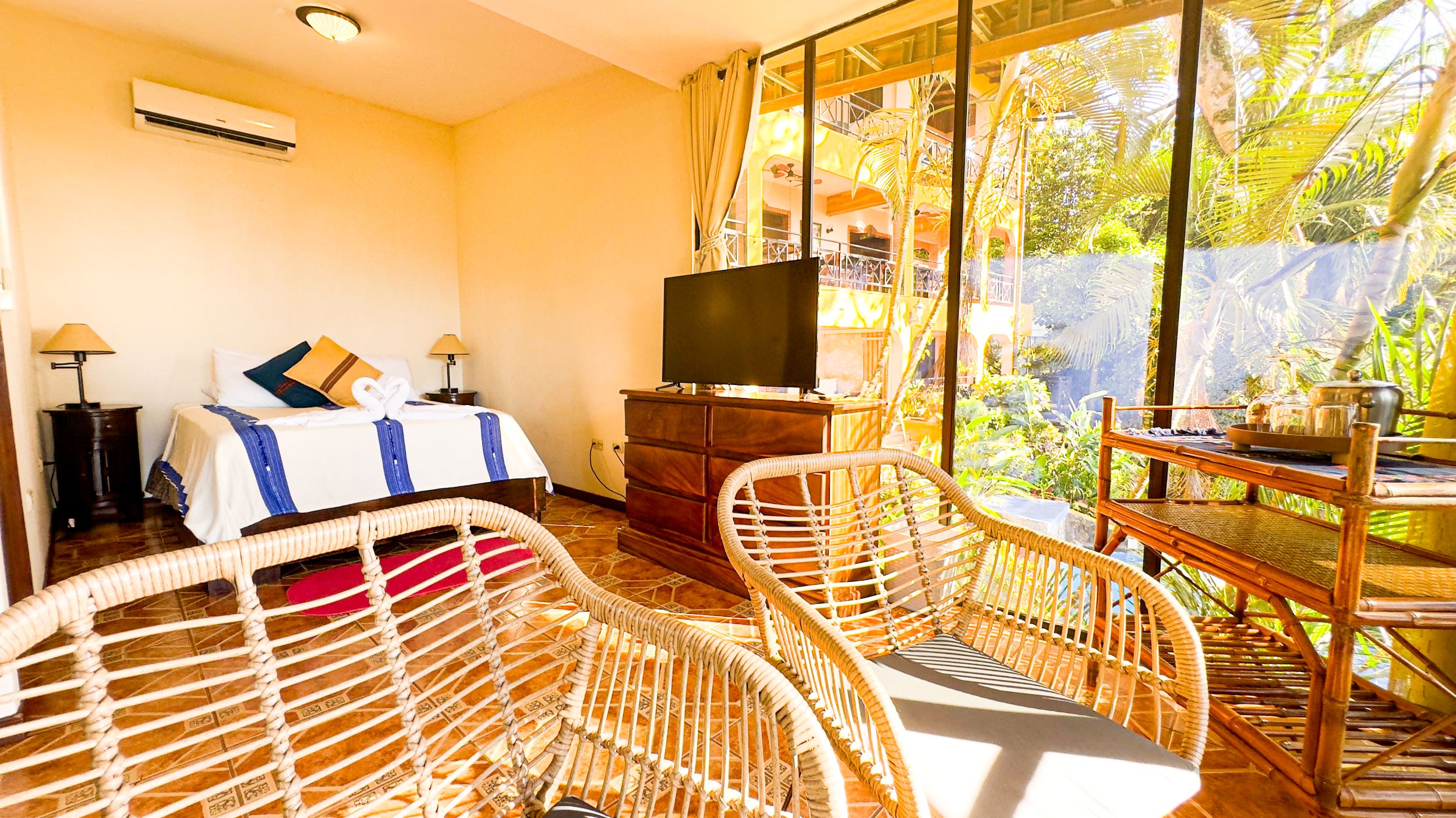 Double Superior King Bed