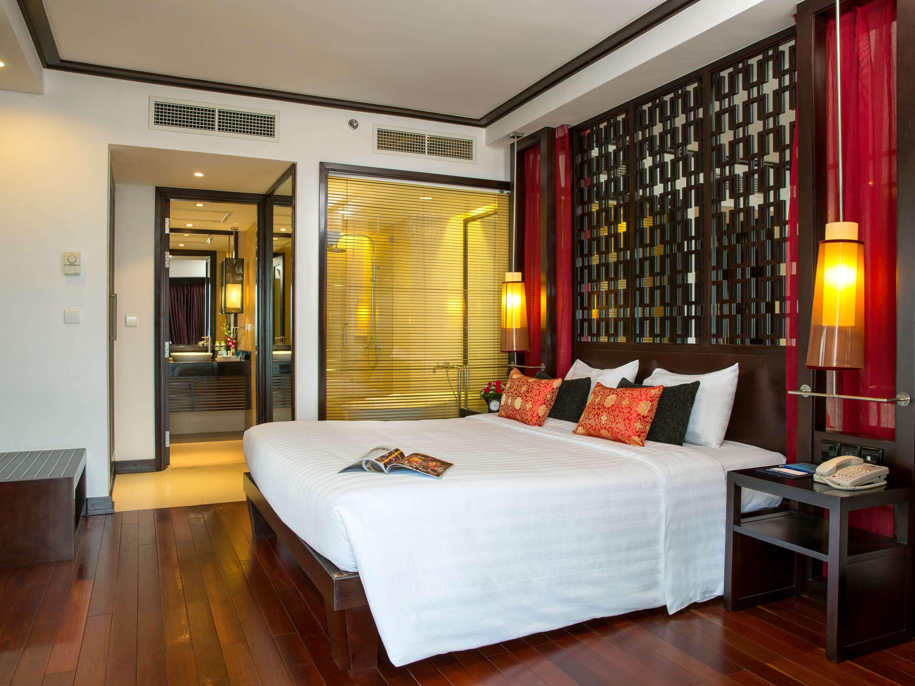 Junior Suite King Size Bed