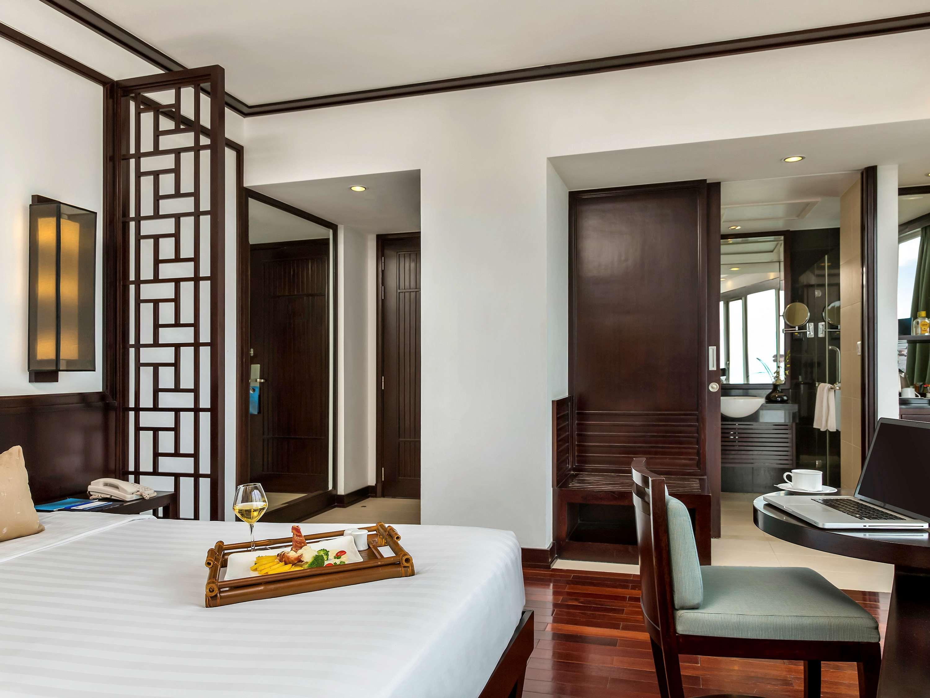 Double Superior King Bed