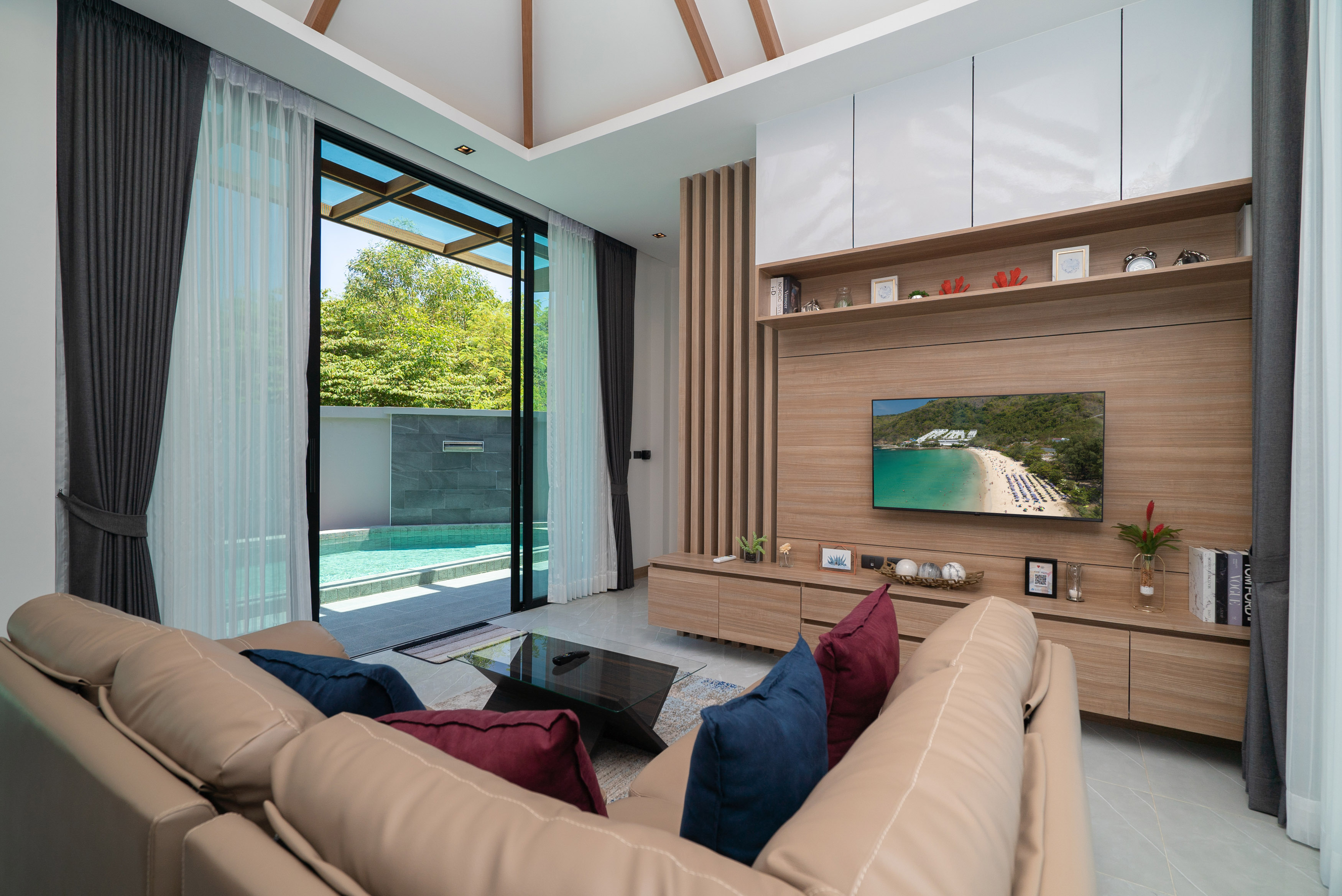 Villa Five Bedrooms with Private Pool