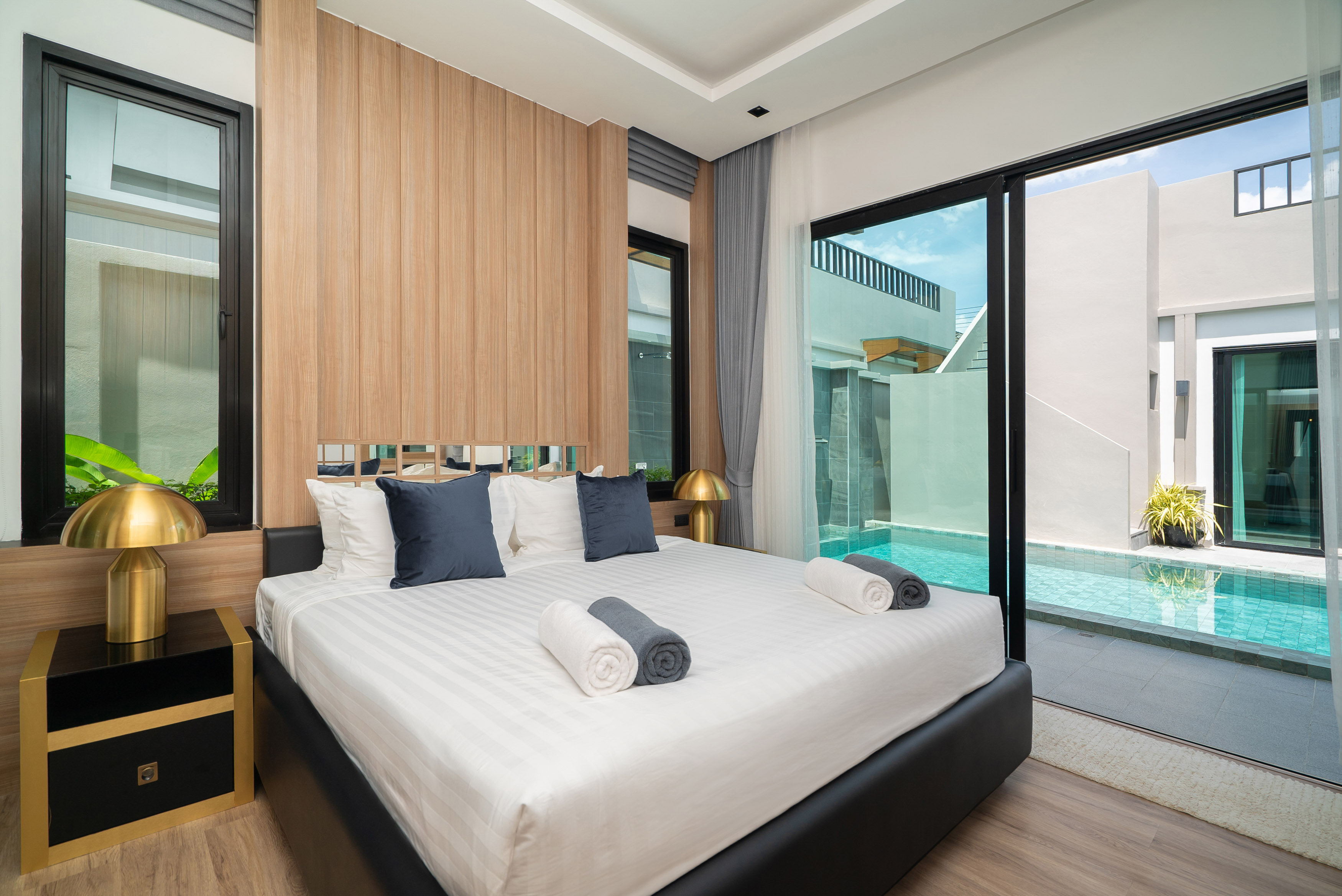 Villa Four Bedrooms with Private Pool