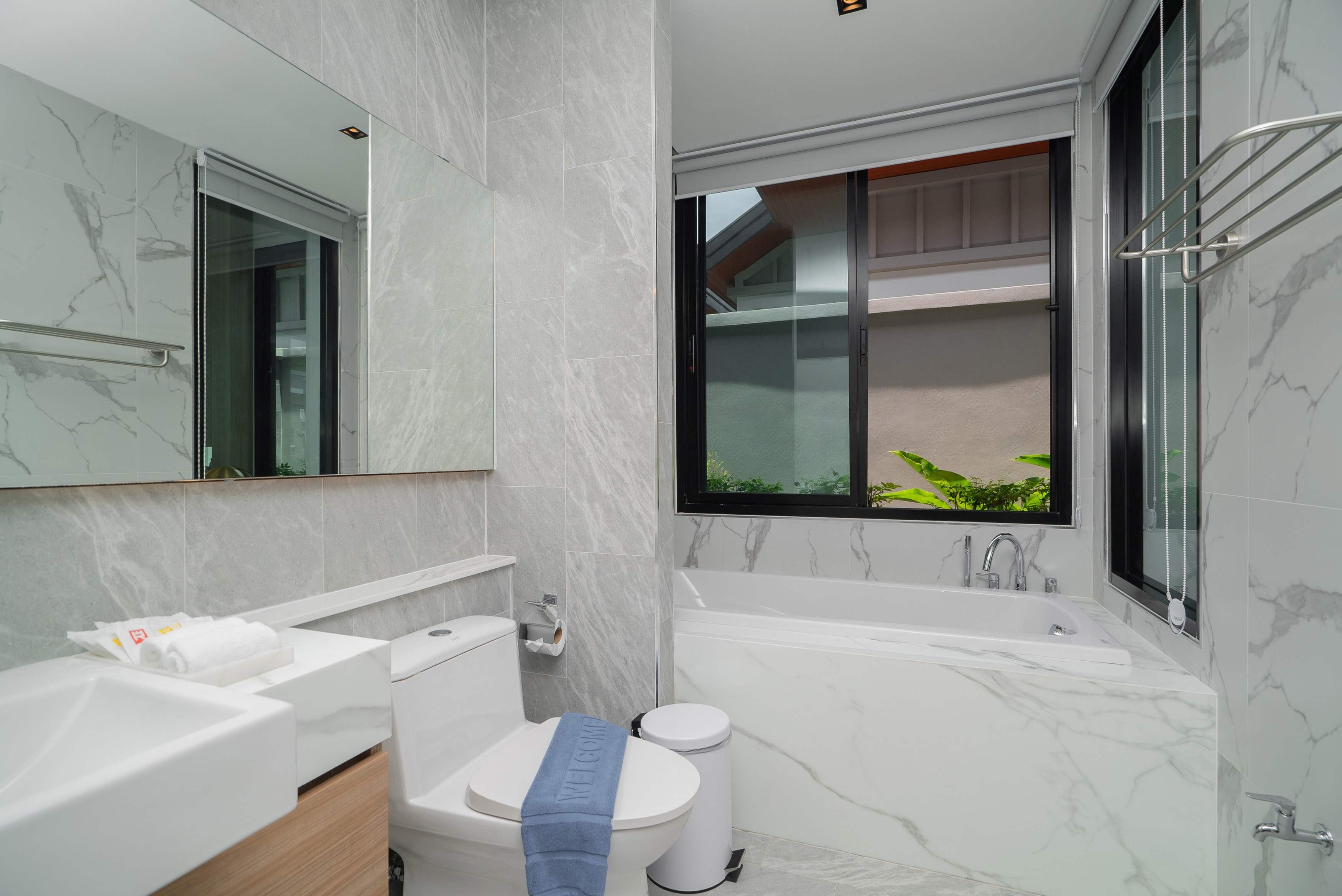 Villa Four Bedrooms with Private Pool