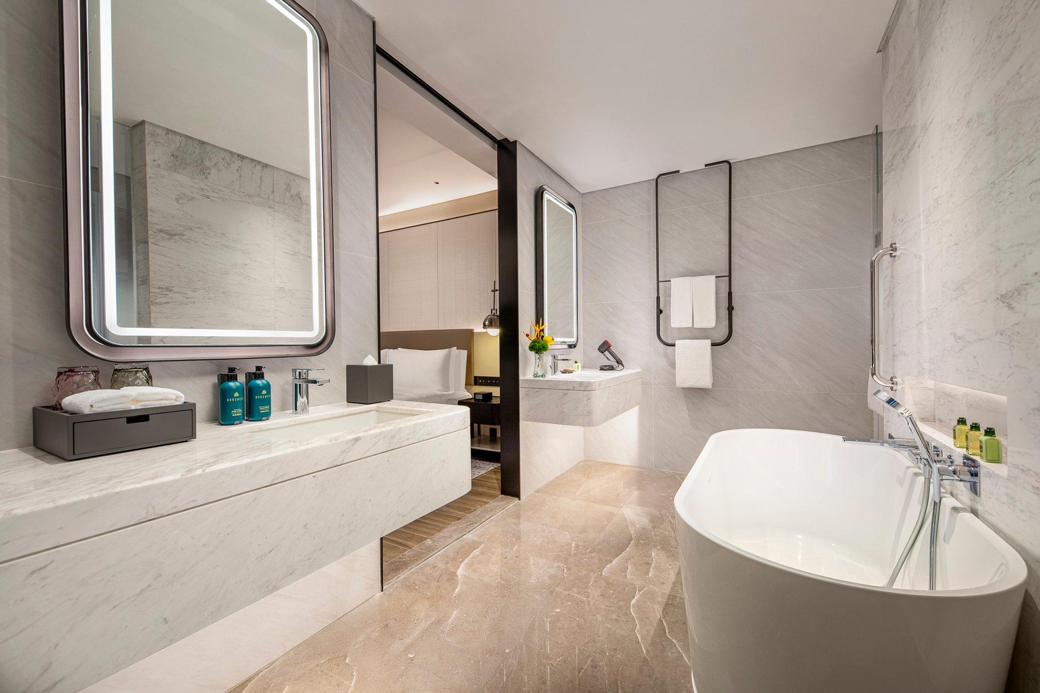 Suite Ocean Front One Bedroom