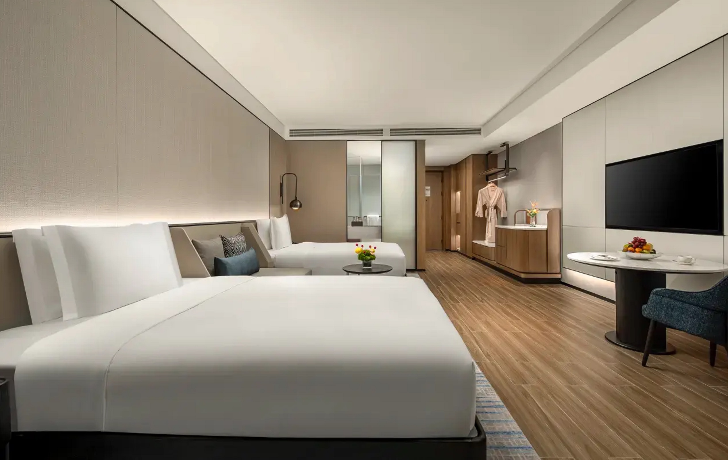 Quadruple Ocean Front Two Double Beds