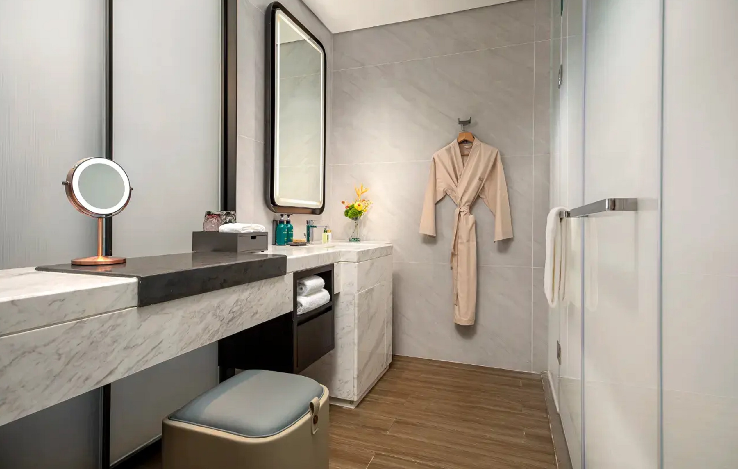 Double or Twin Standard